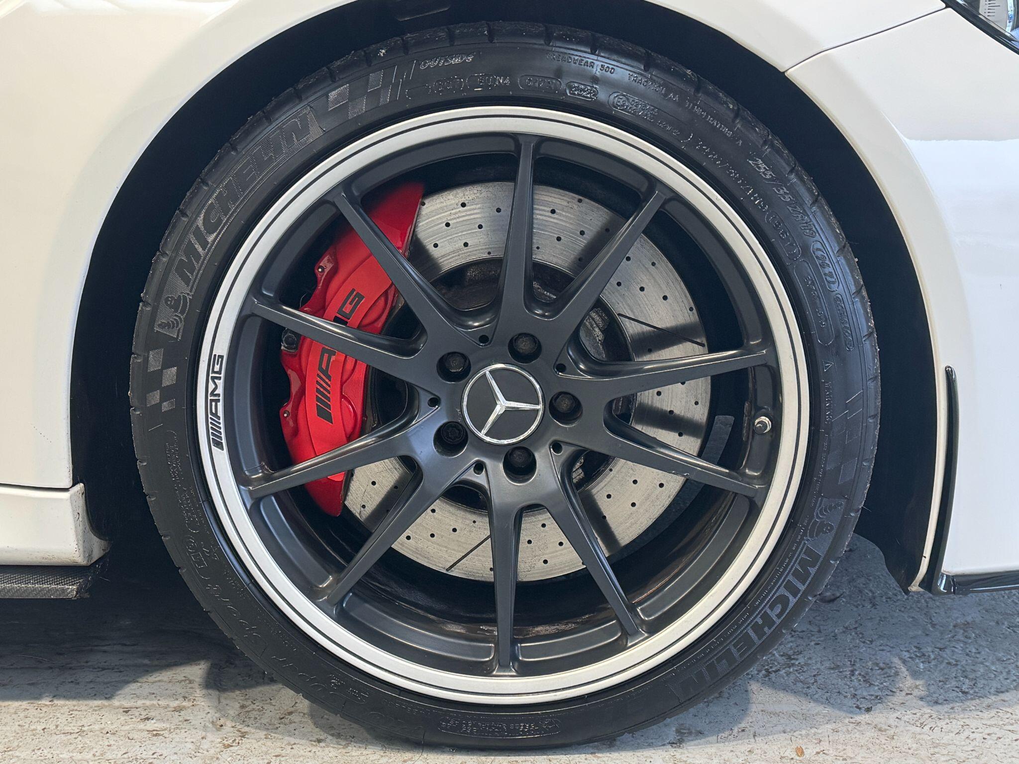 Mercedes C Class - Image 27