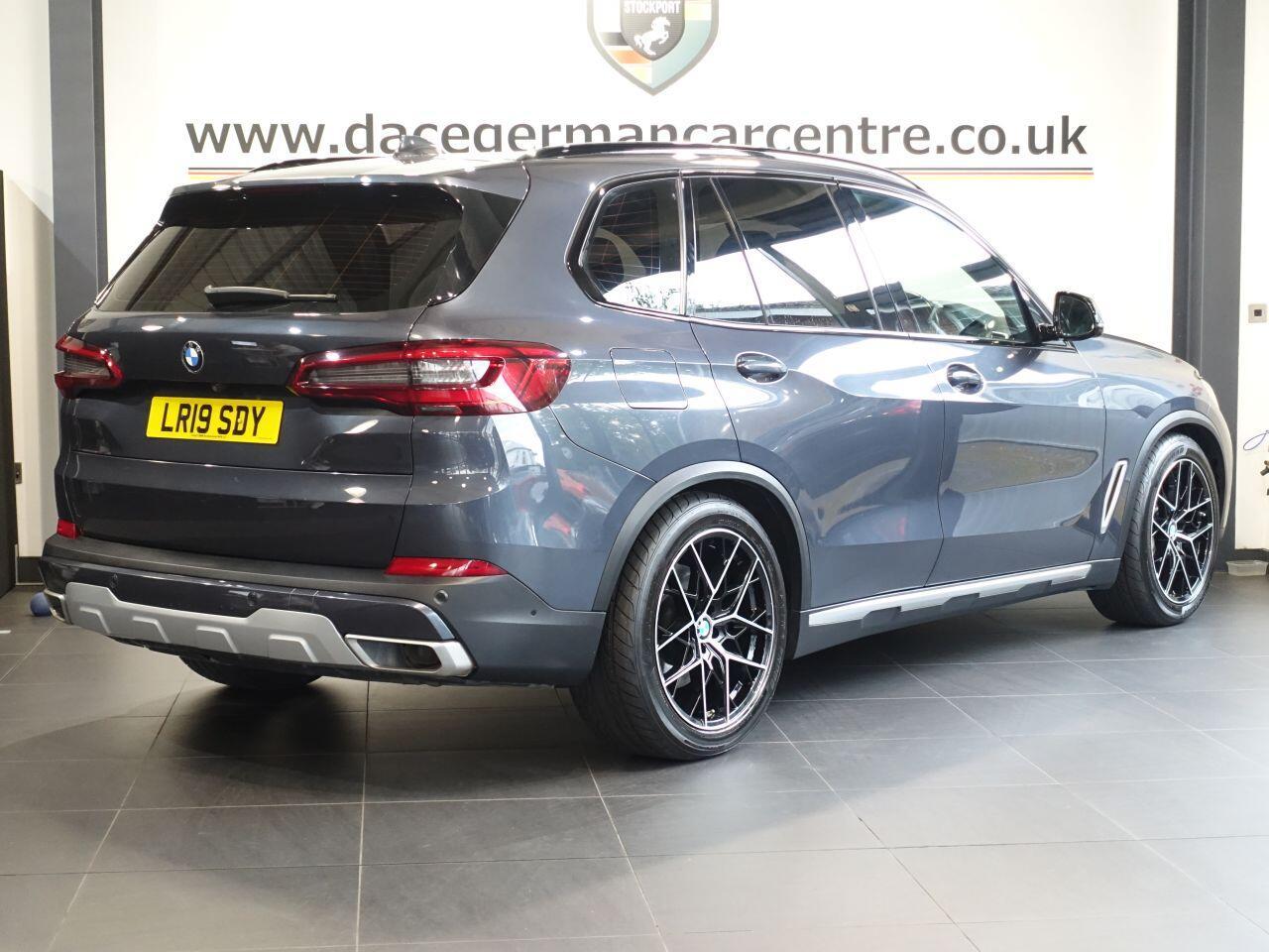 BMW X5 - Image 8