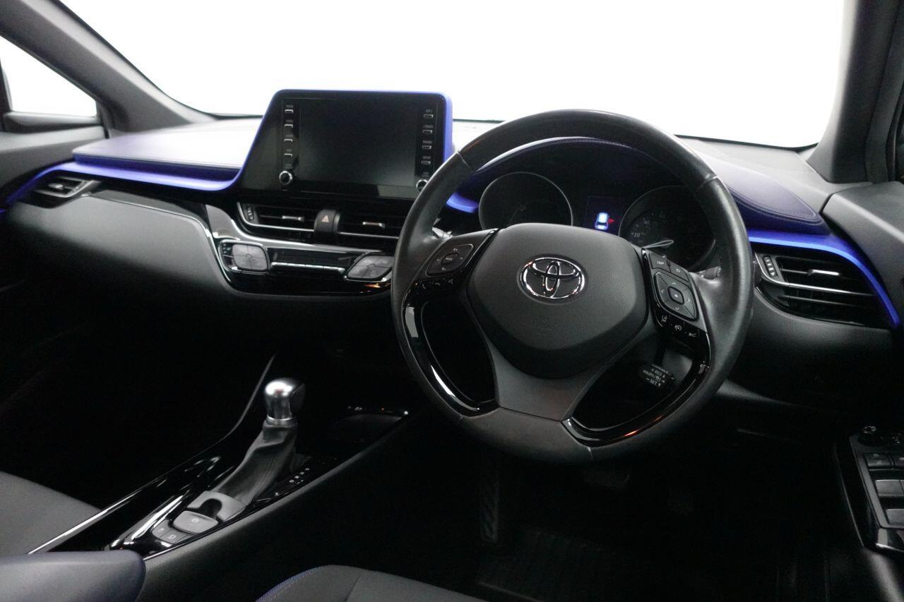 Toyota C-Hr - Image 19