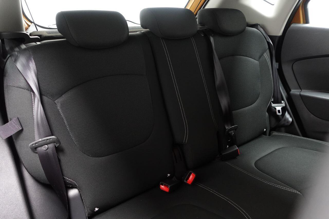 Renault Captur - Image 18