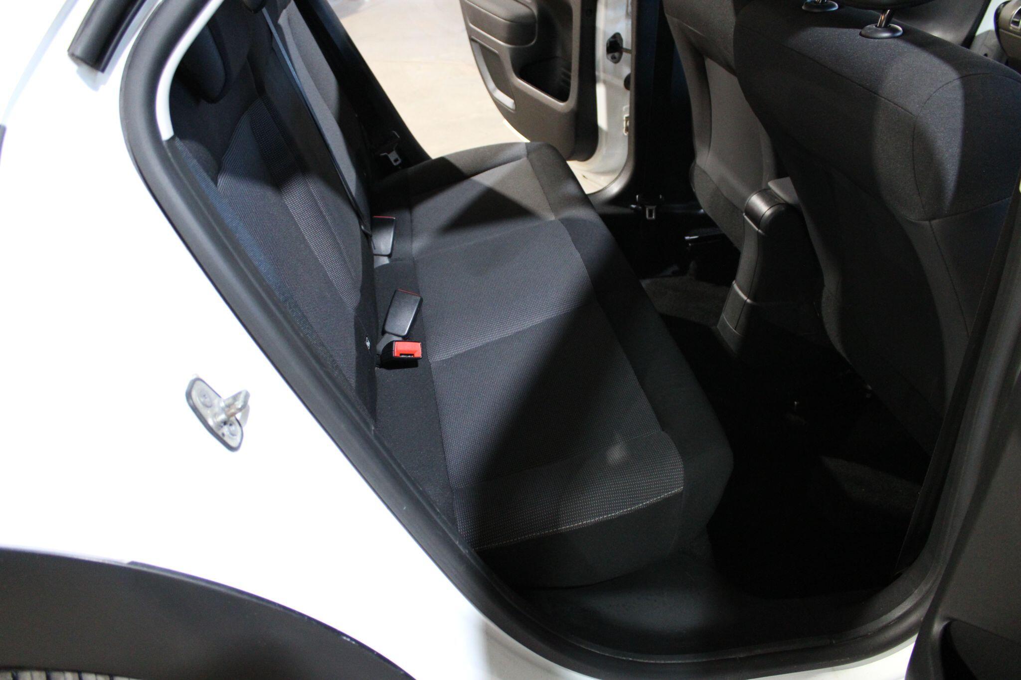 Citroen C4 Cactus - Image 30