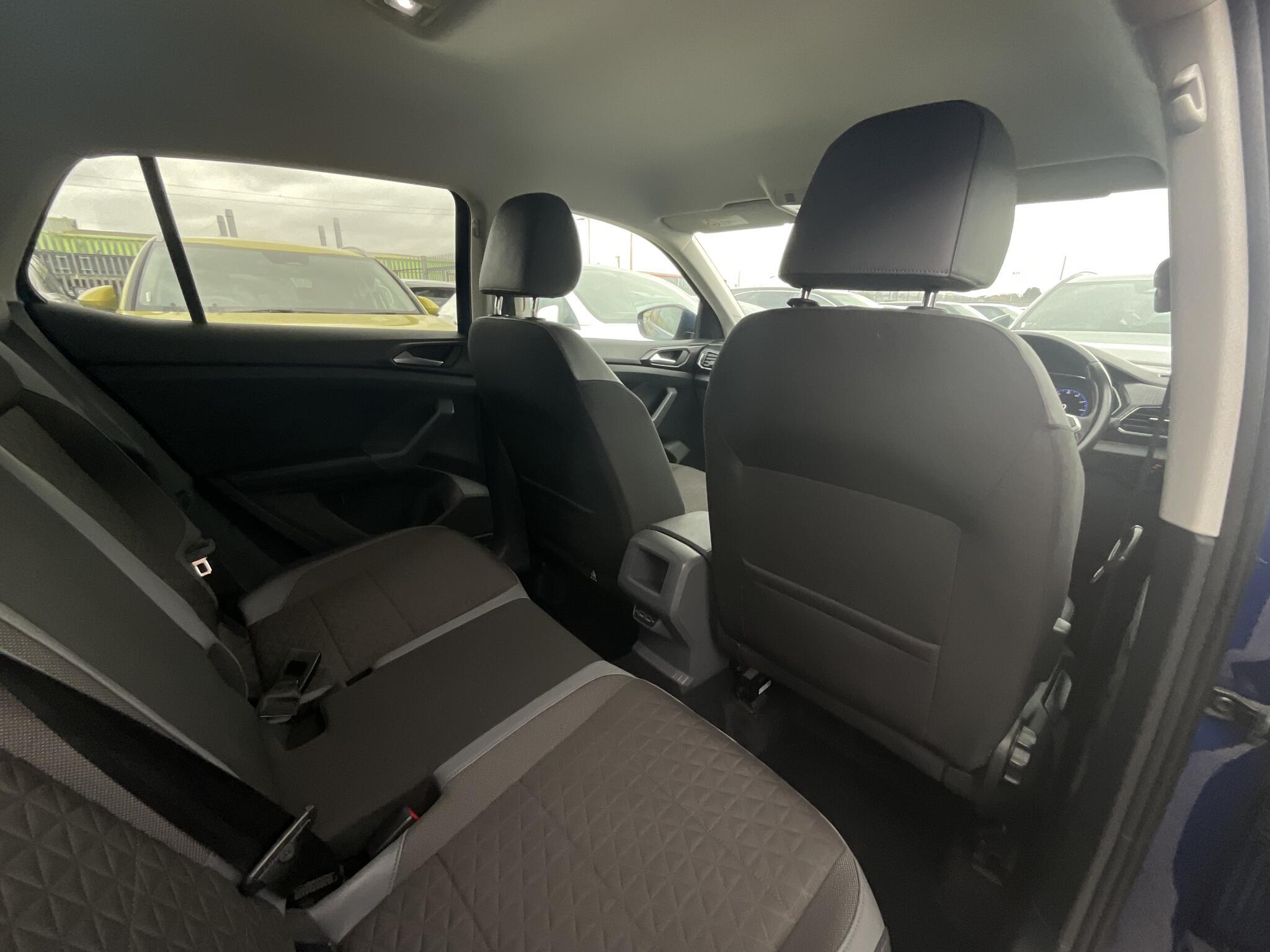 Volkswagen T-Cross - Image 10