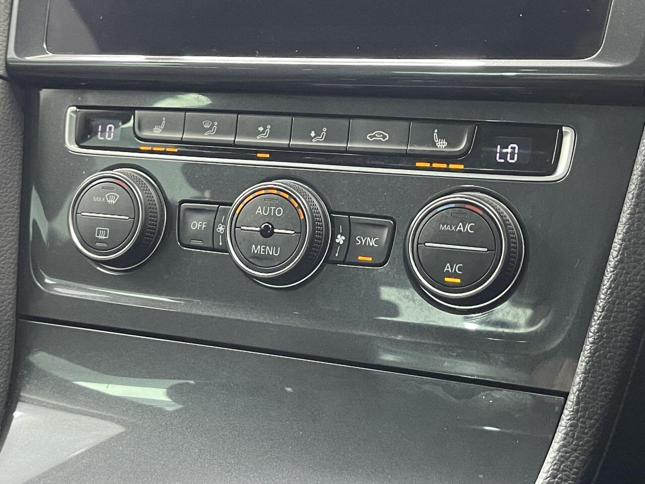 Volkswagen Golf - Image 5