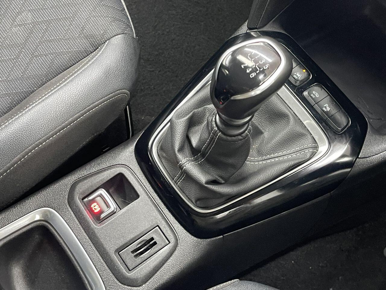 Vauxhall Corsa - Image 40