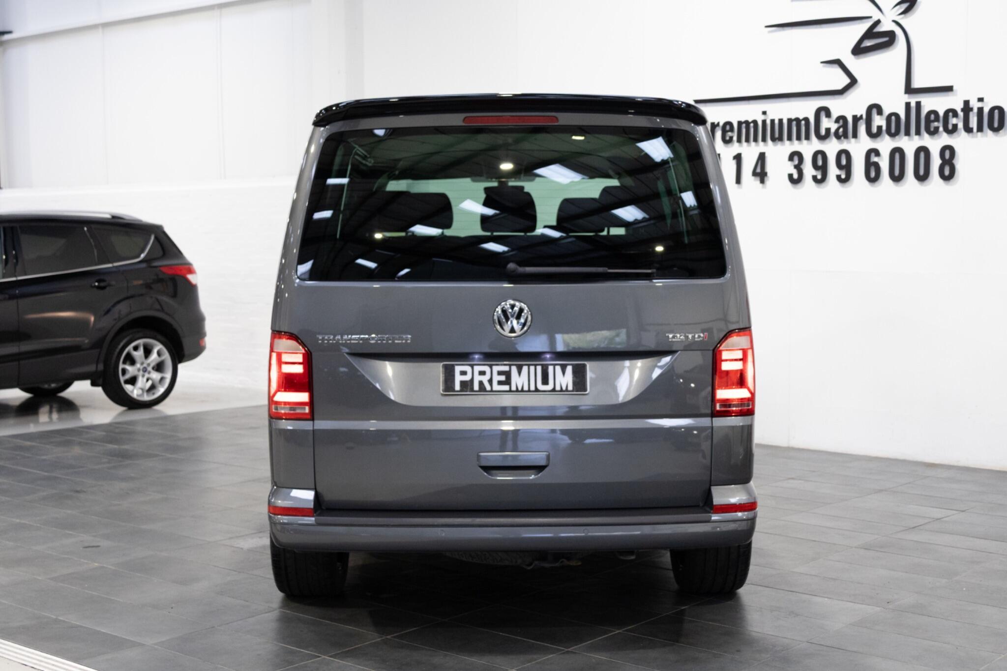 Volkswagen Transporter - Image 6