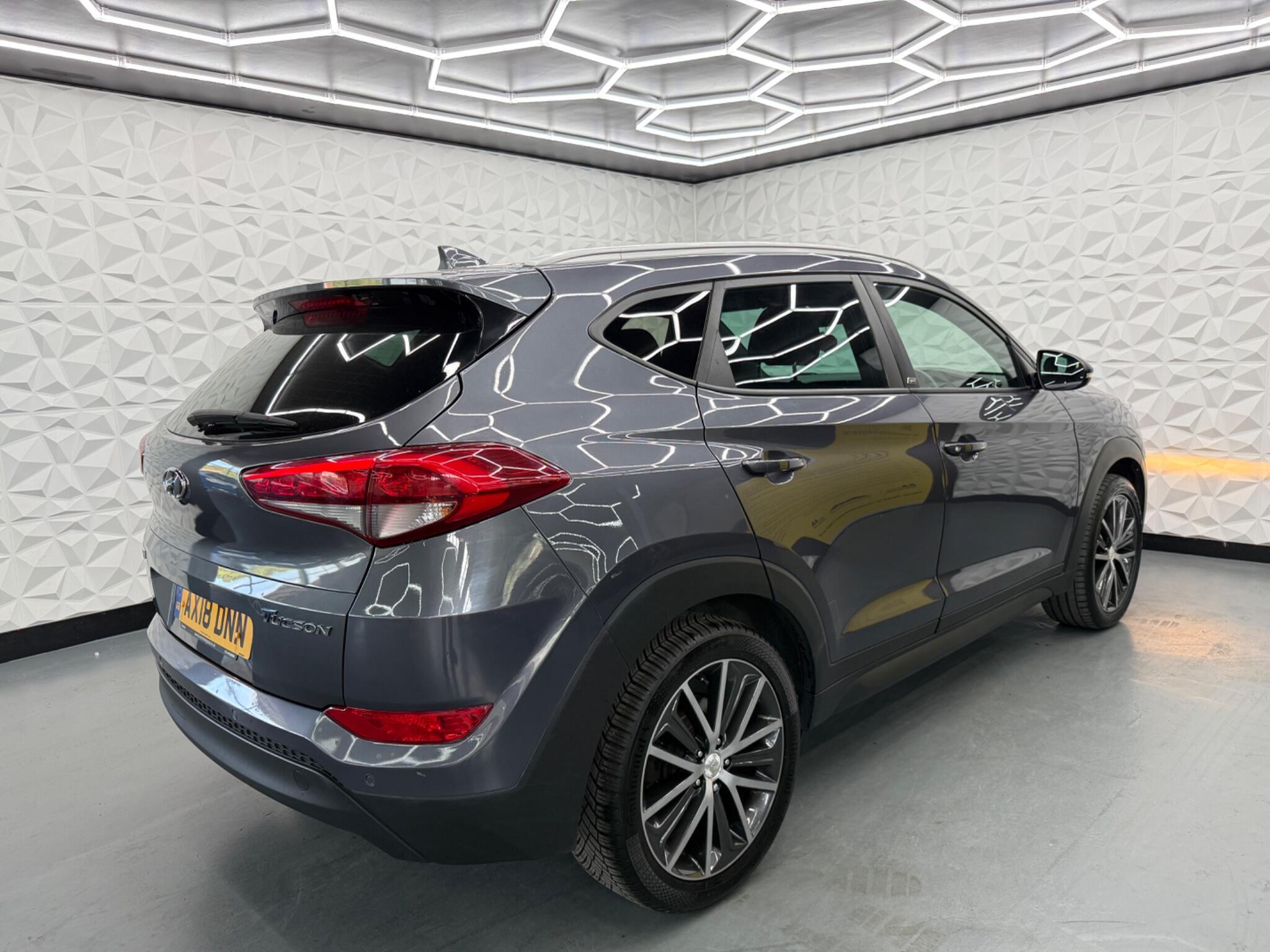 Hyundai Tucson - Image 12