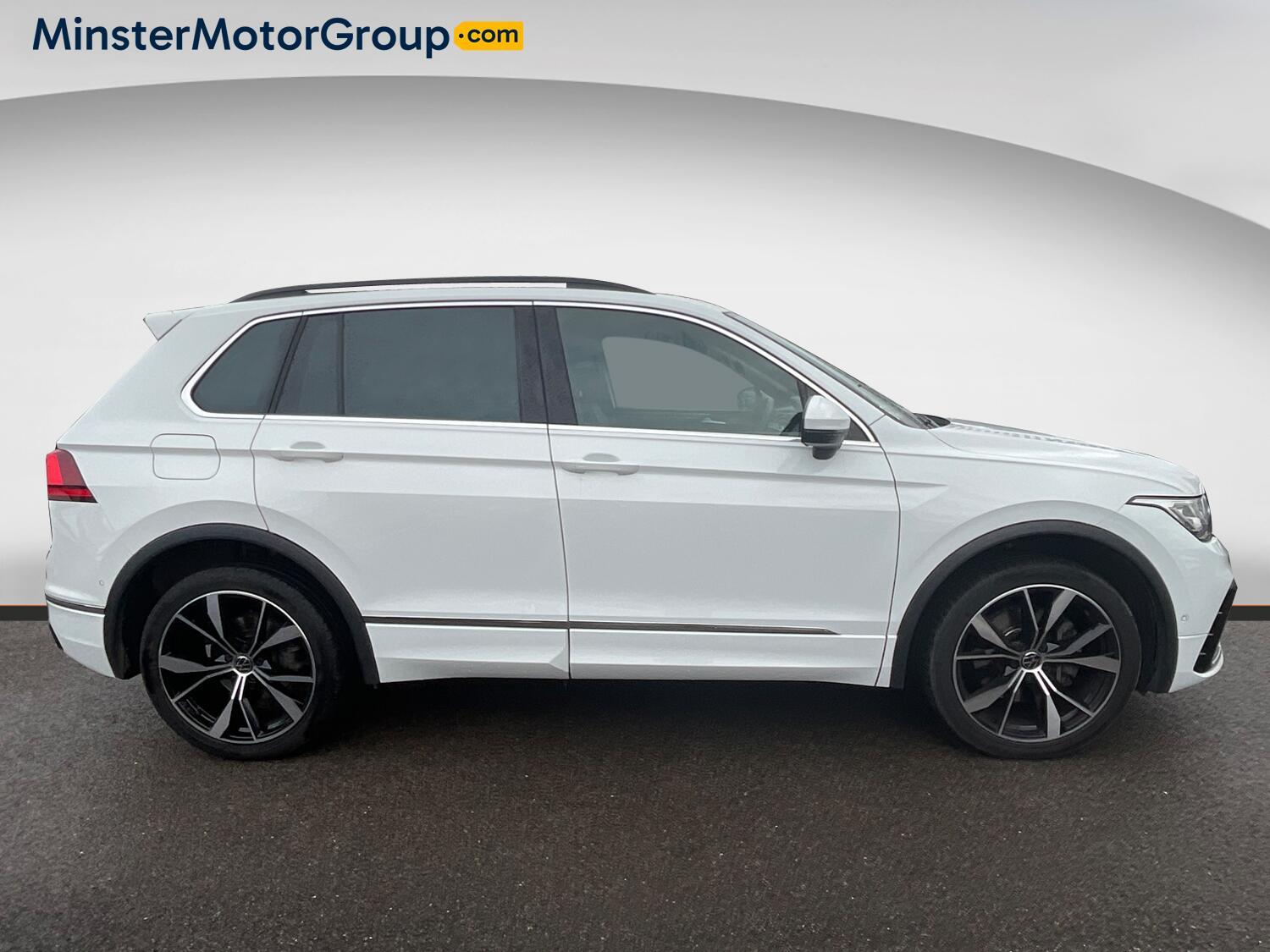 Volkswagen Tiguan - Image 2