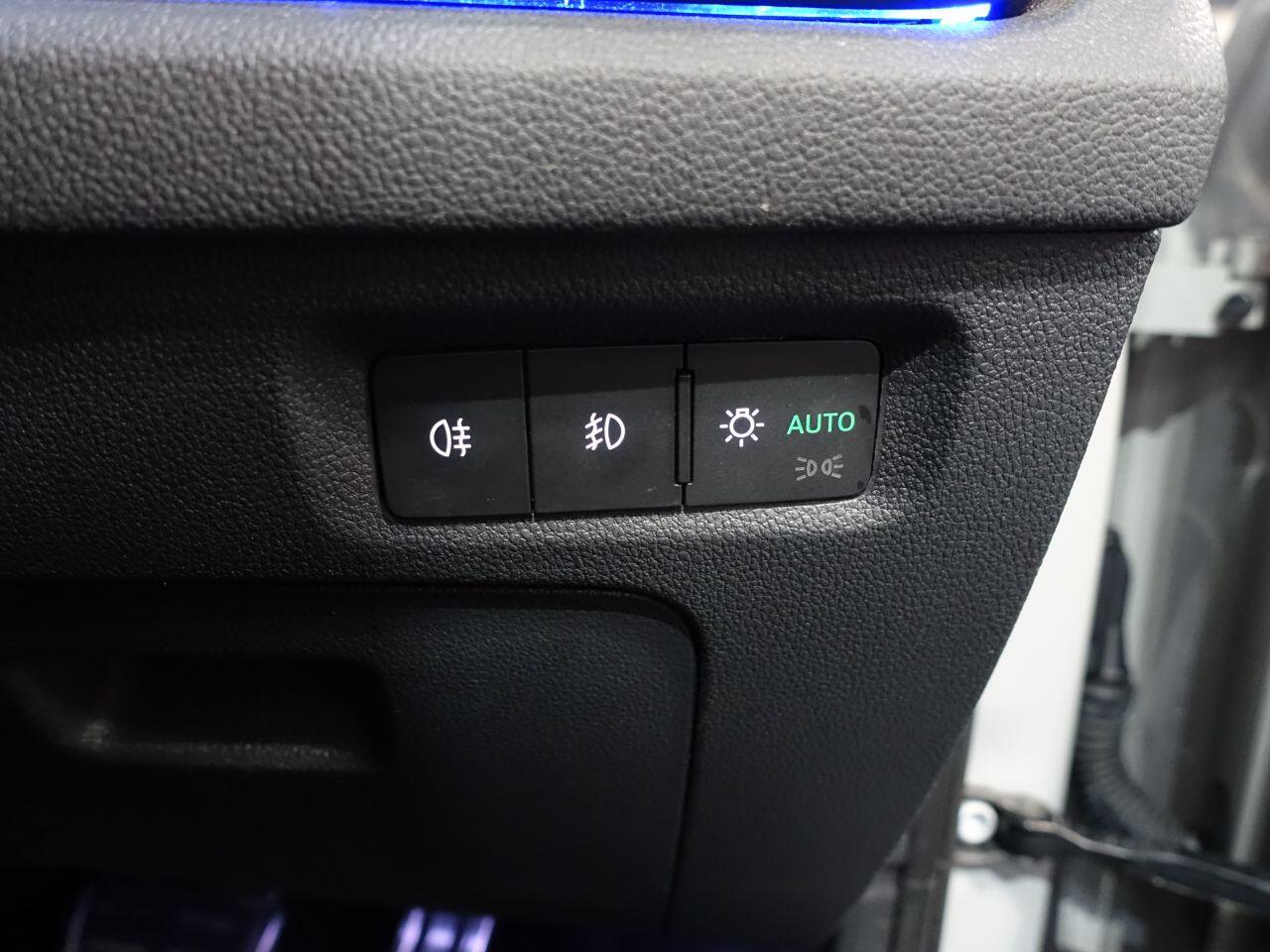 Skoda Octavia - Image 32