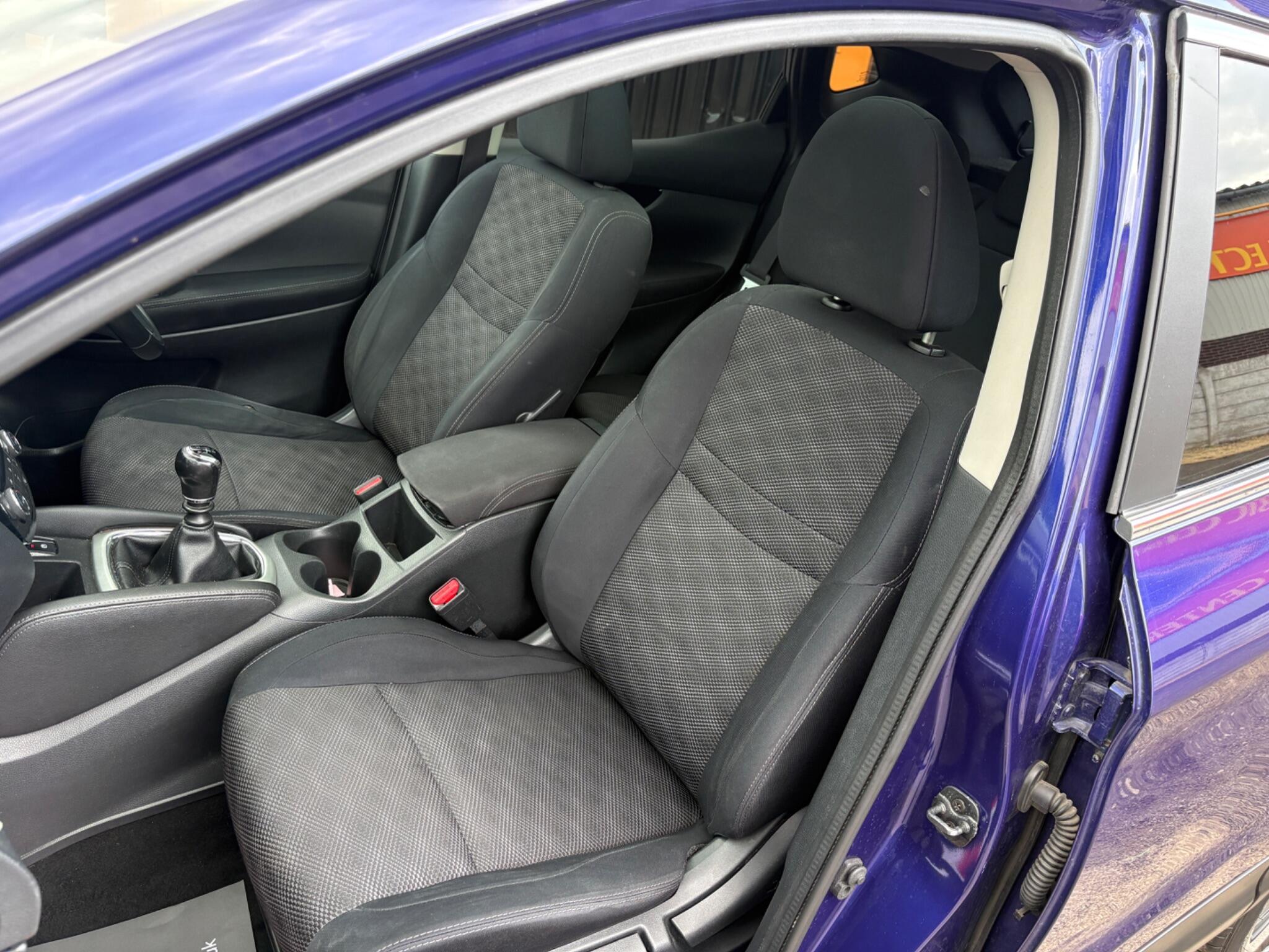 Nissan Qashqai - Image 18