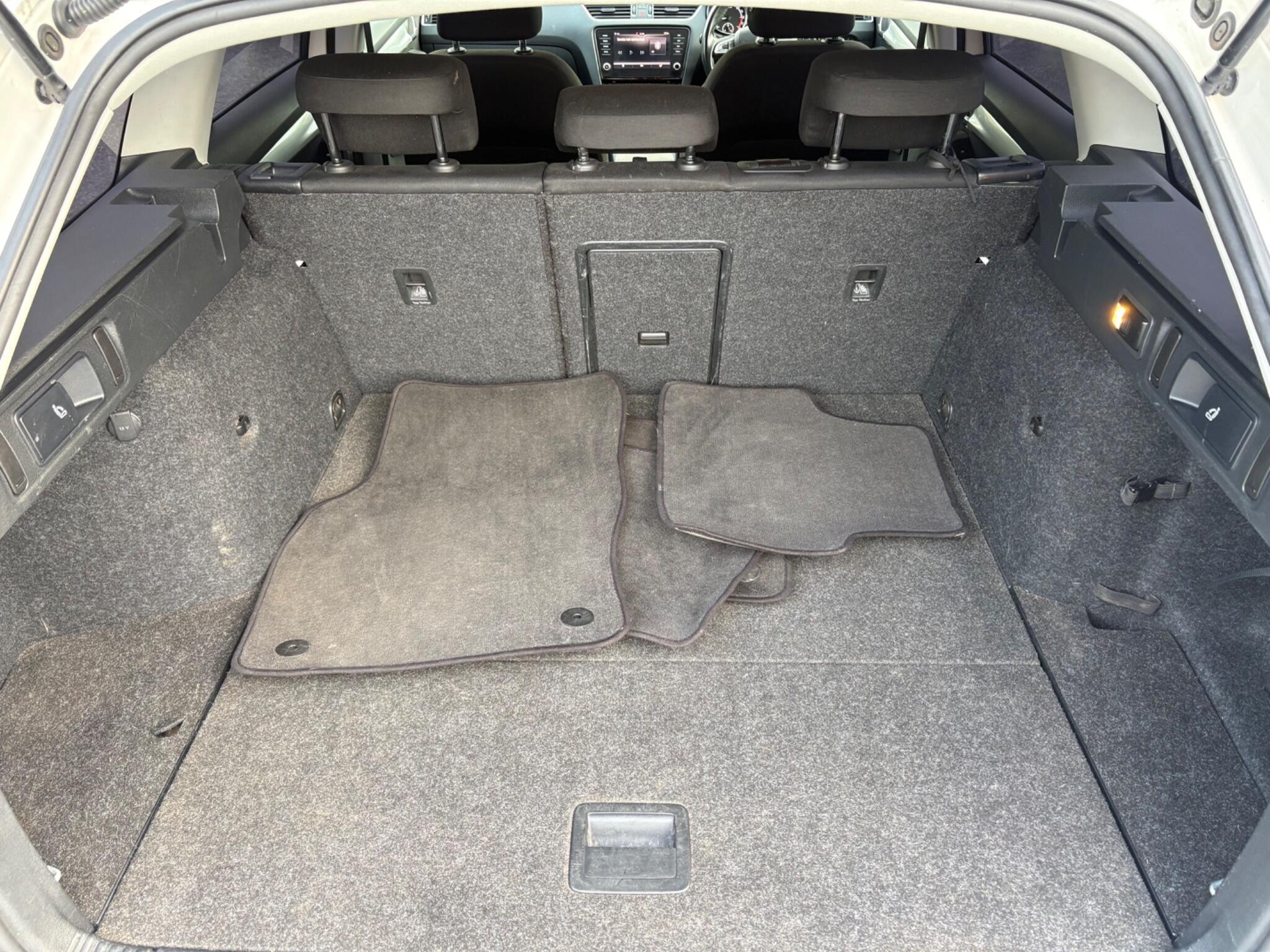 Skoda Octavia - Image 17