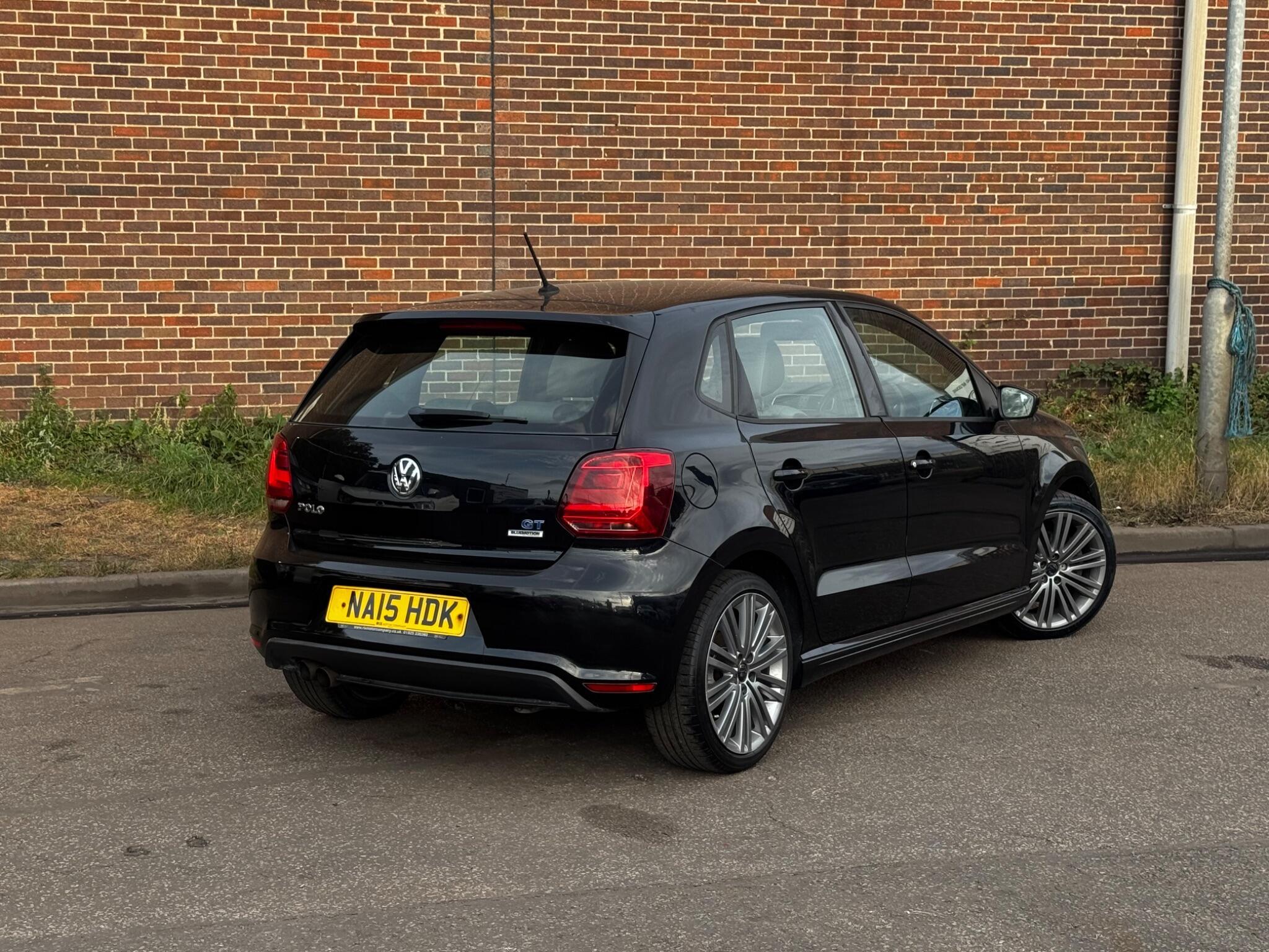 Volkswagen Polo - Image 12