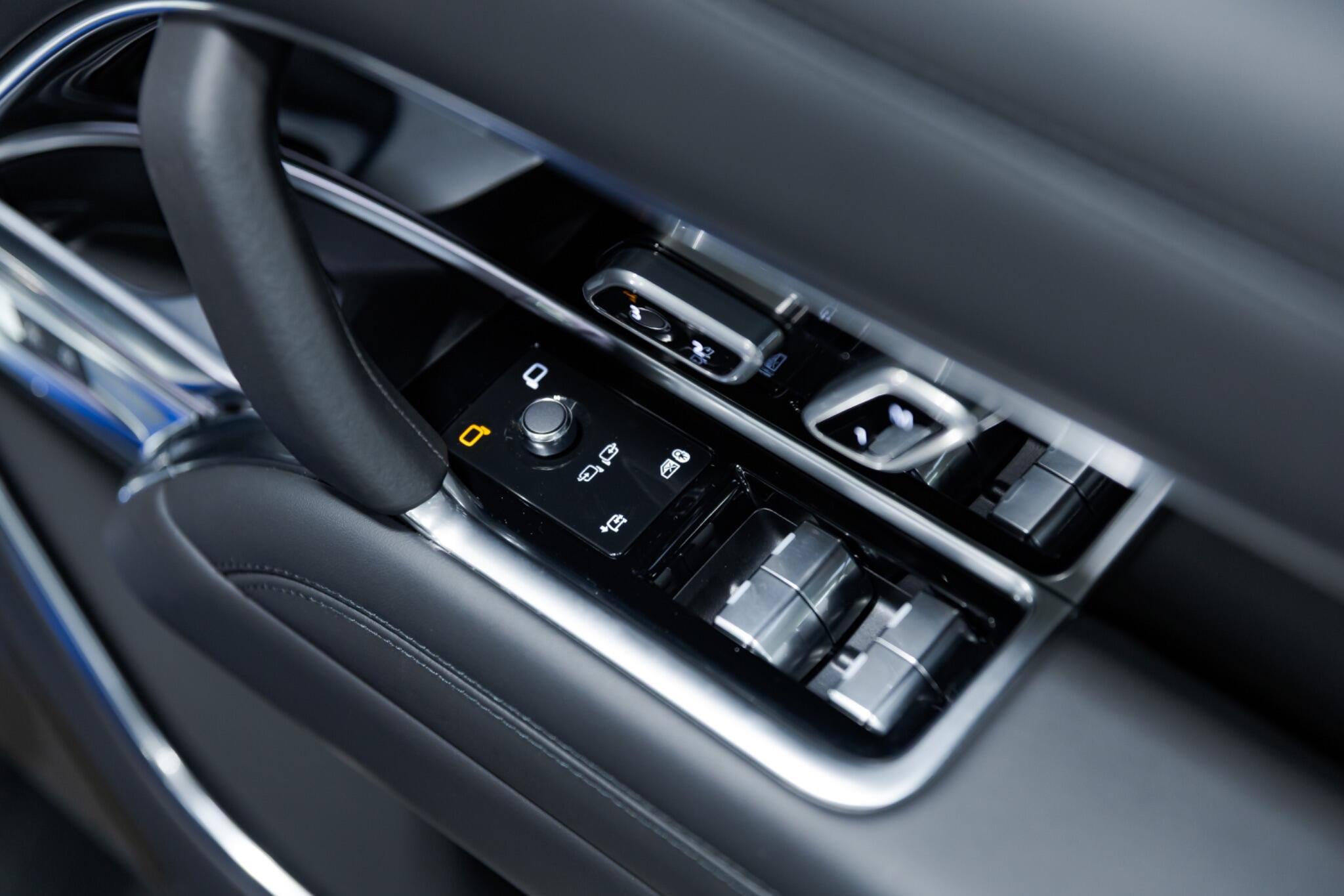 Land Rover Range Rover - Image 42