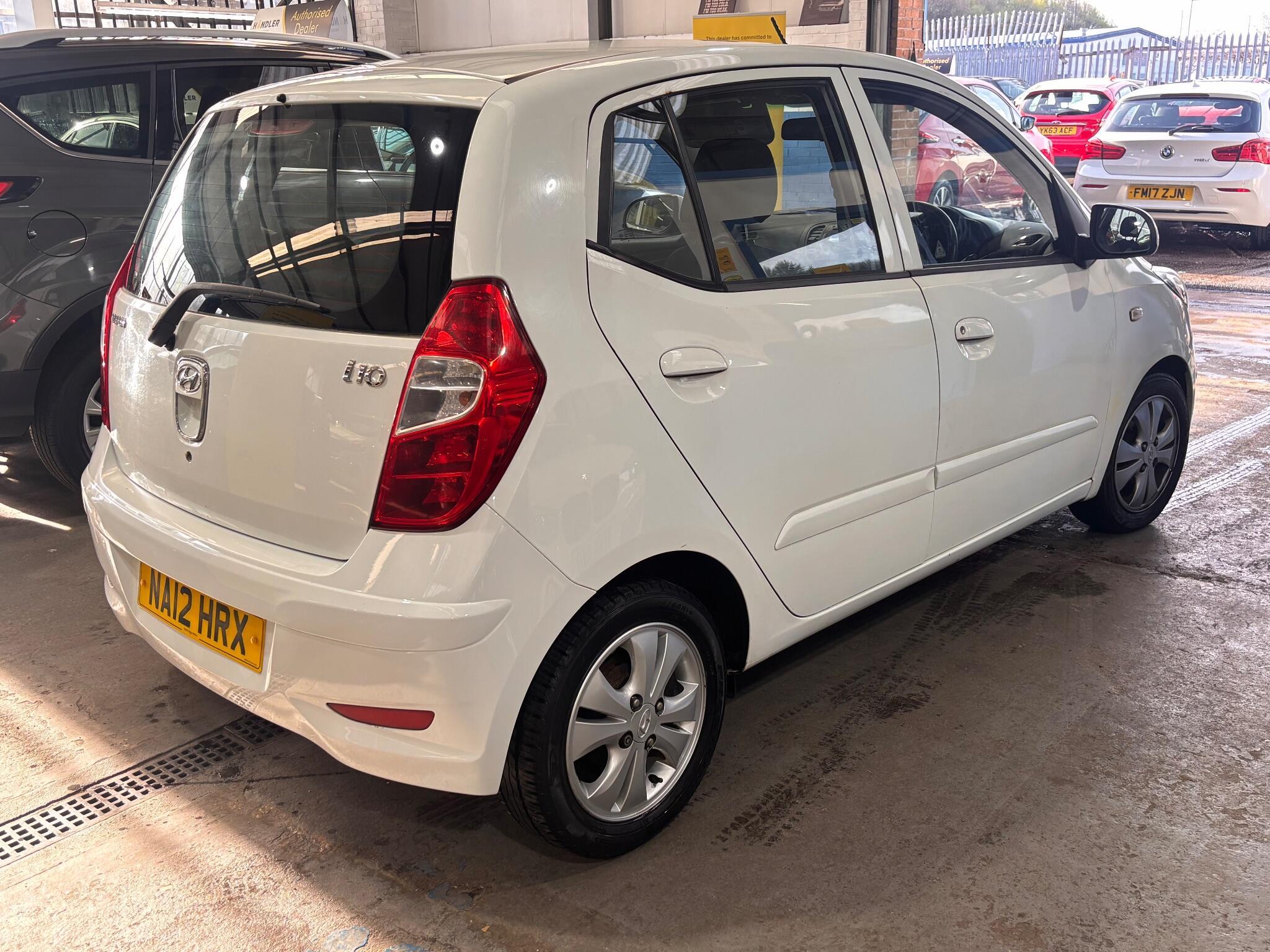 Hyundai i10 - Image 5