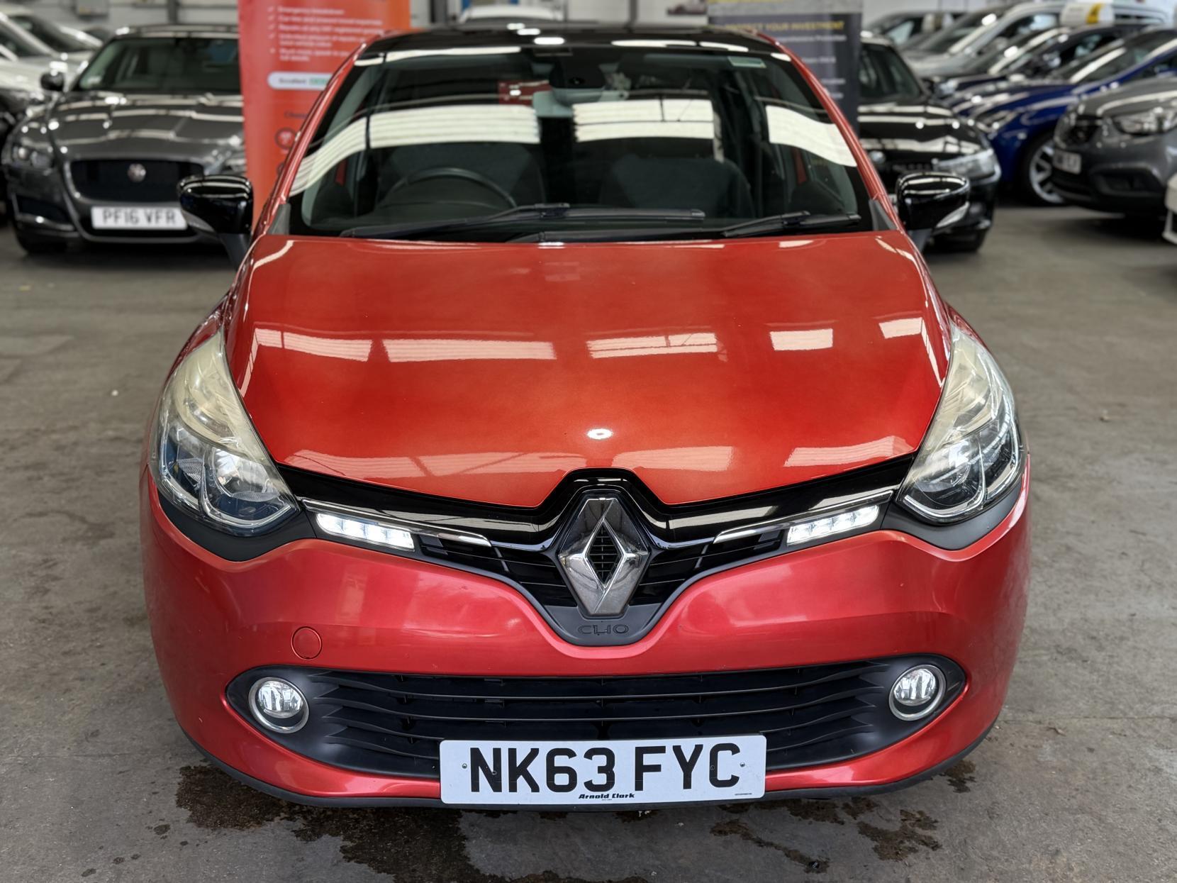 Renault Clio - Image 2