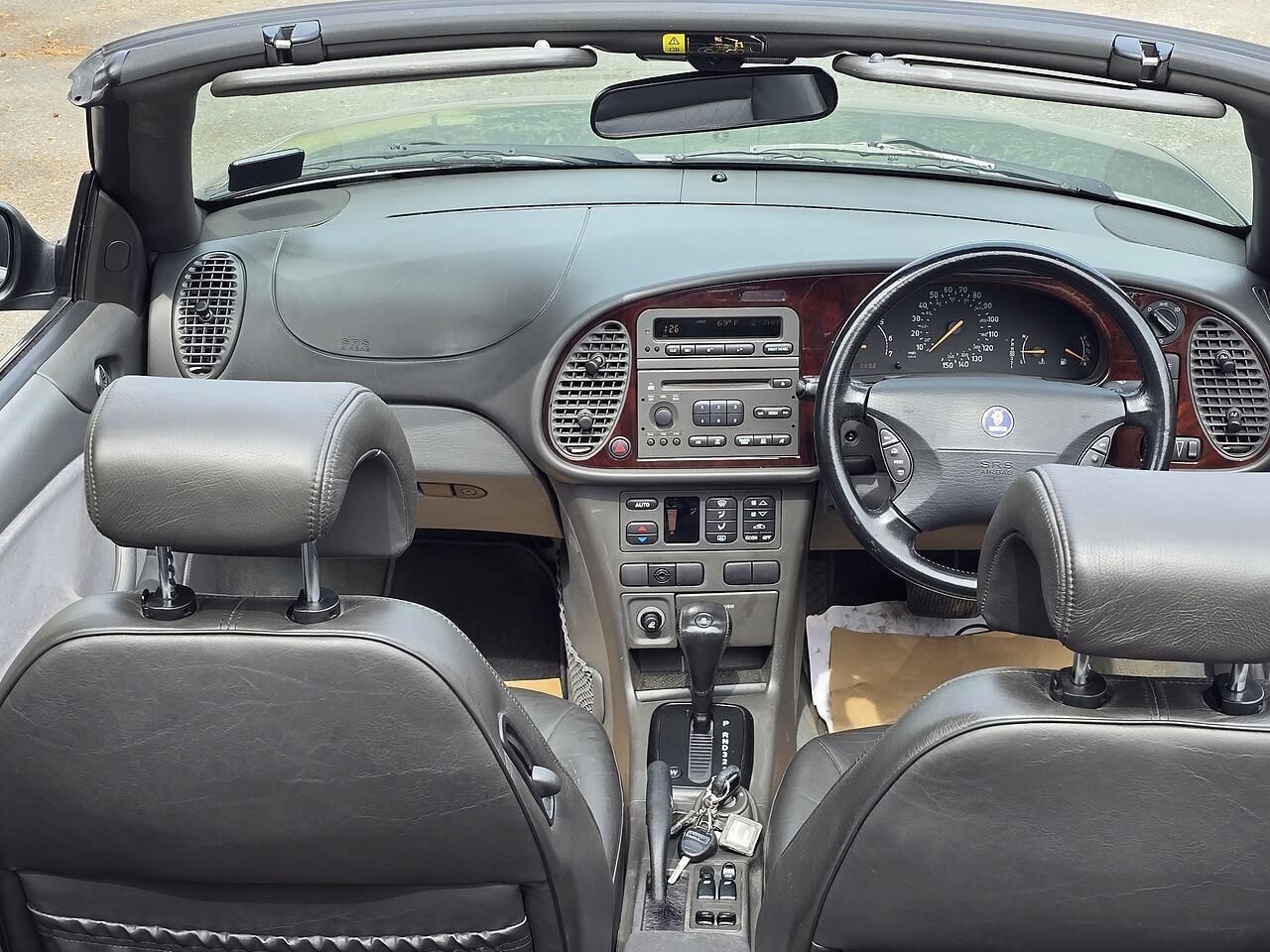 Saab 9-3 - Image 5