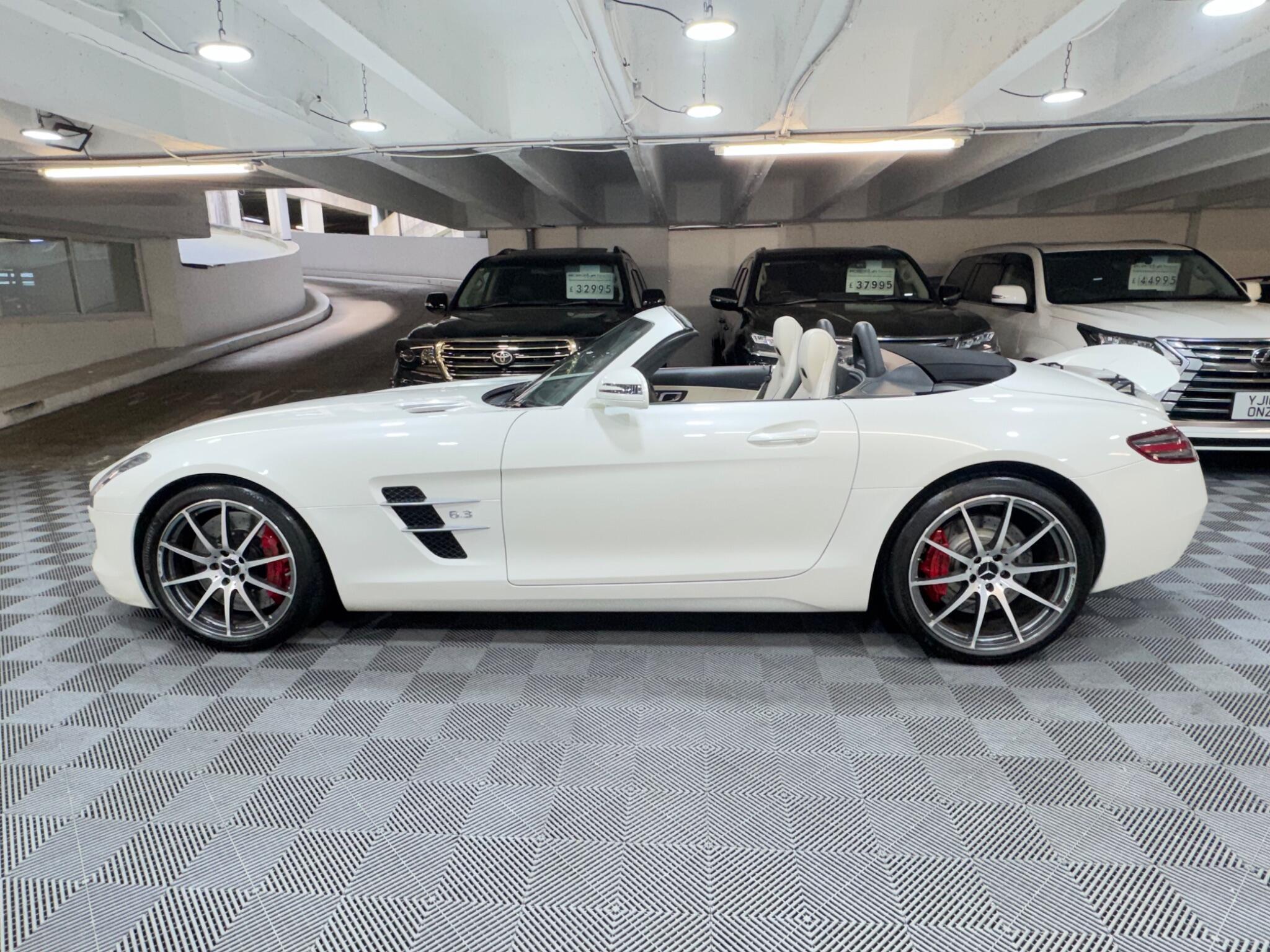 Mercedes SLS - Image 2