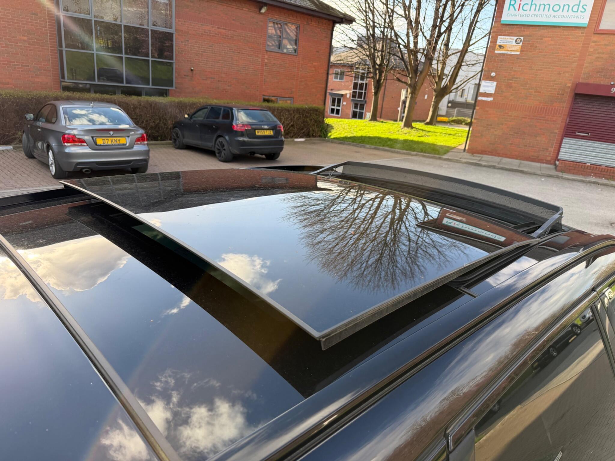 Jaguar F-Pace - Image 25