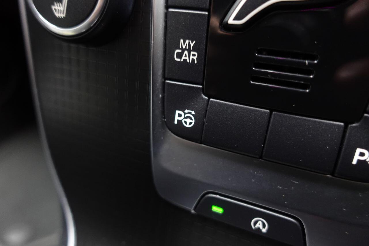 Volvo V40 - Image 41