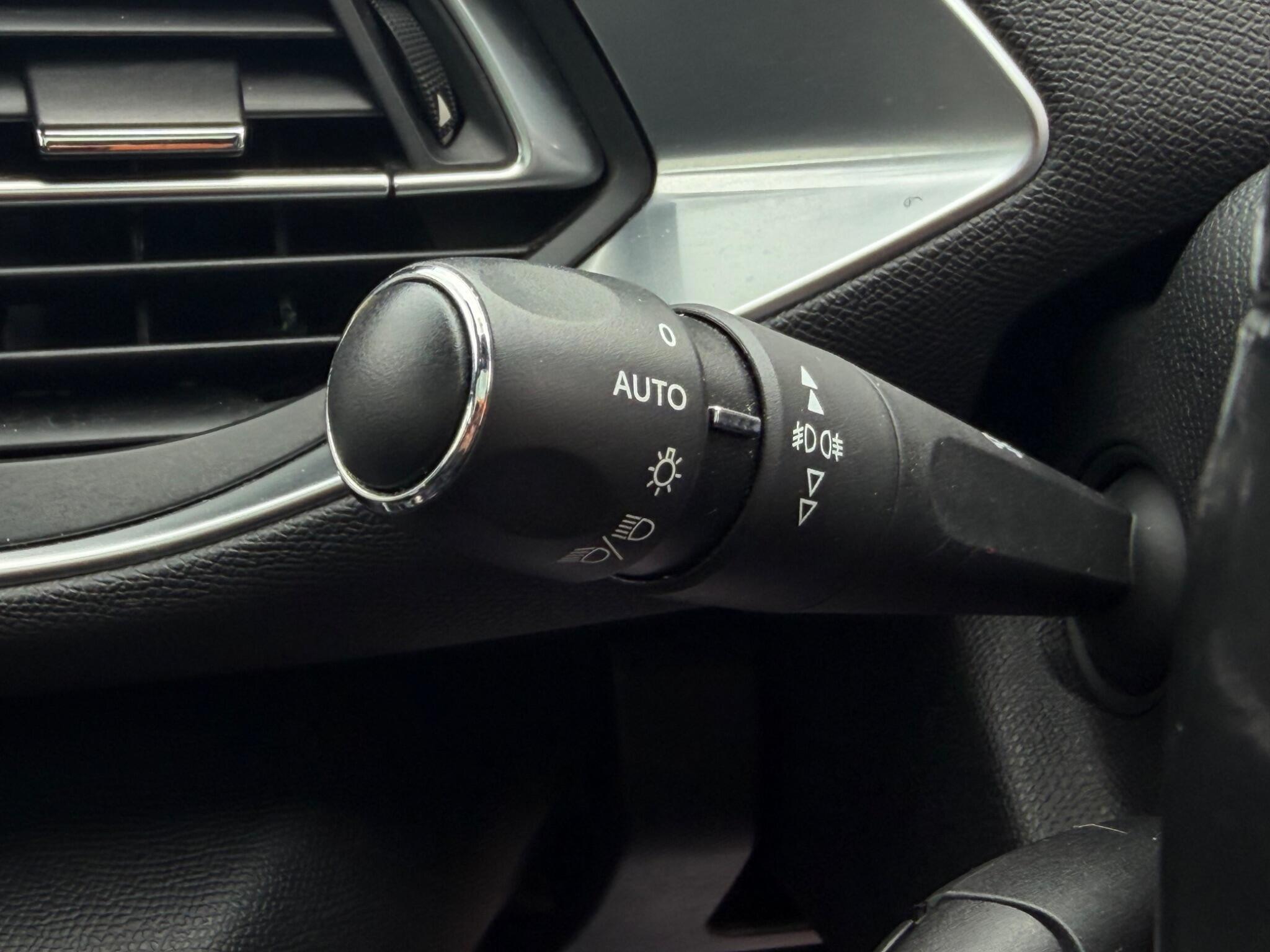 Peugeot 308 SW - Image 19