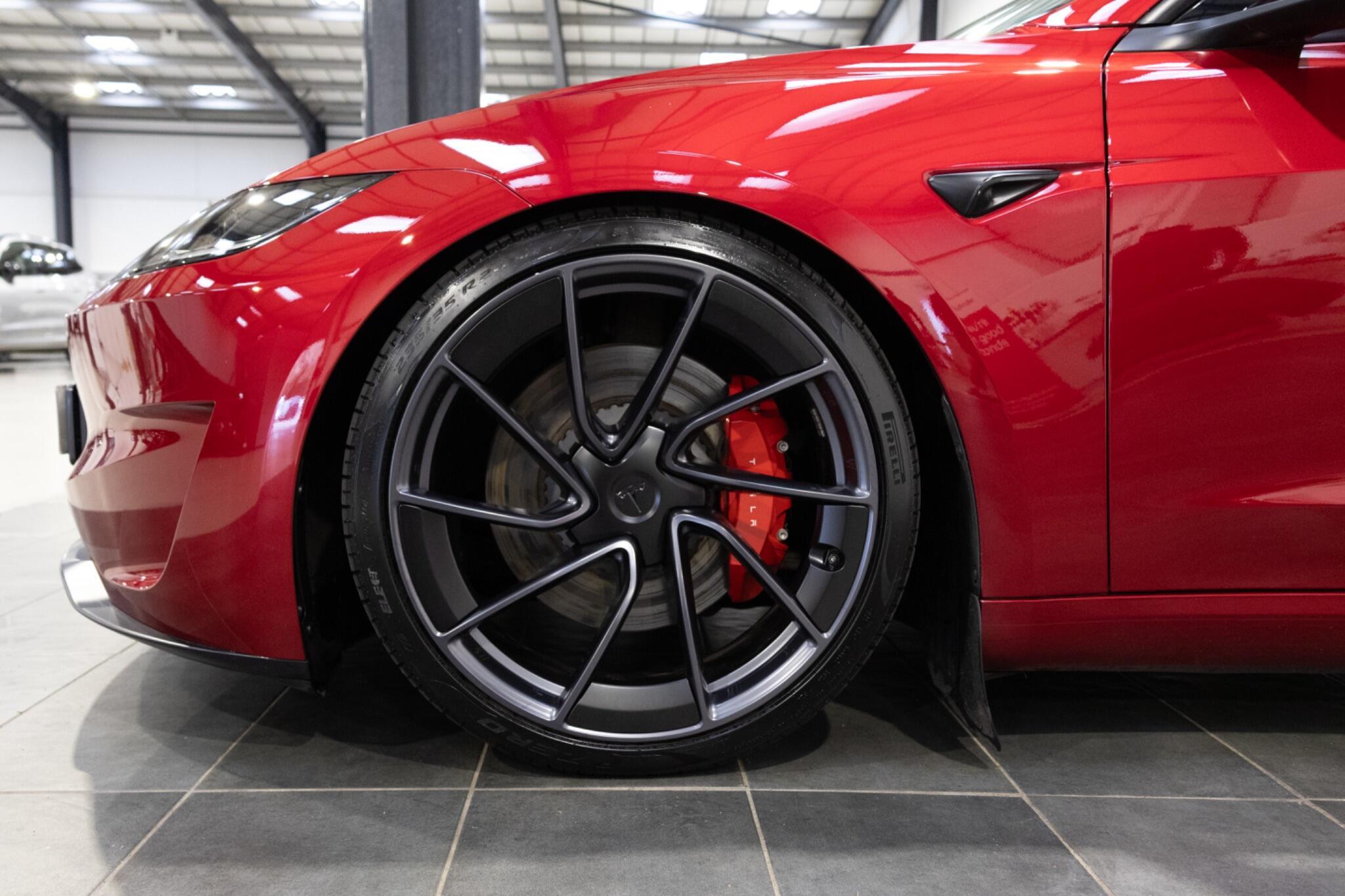 Tesla Model 3 - Image 41