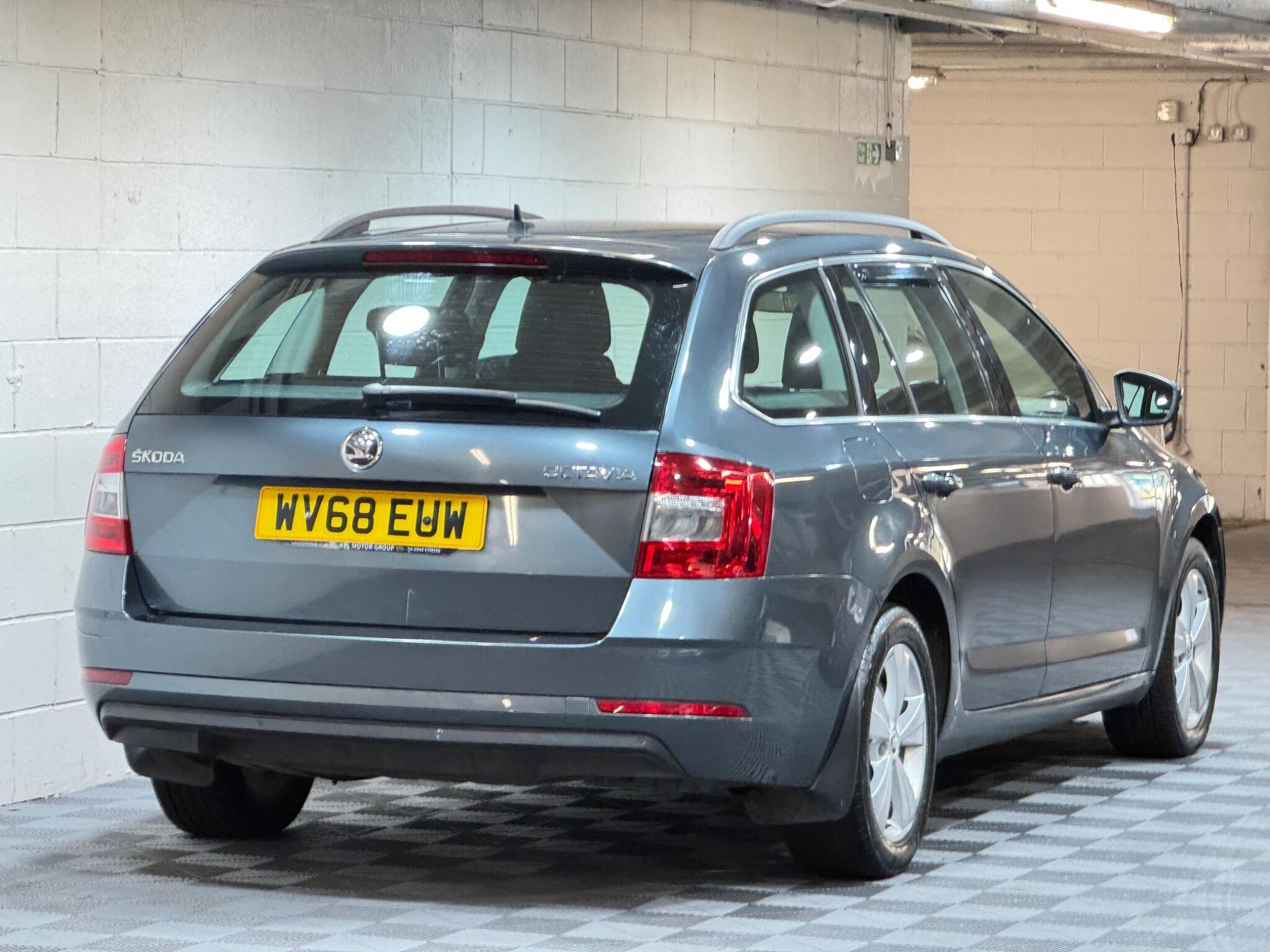 Skoda Octavia - Image 4