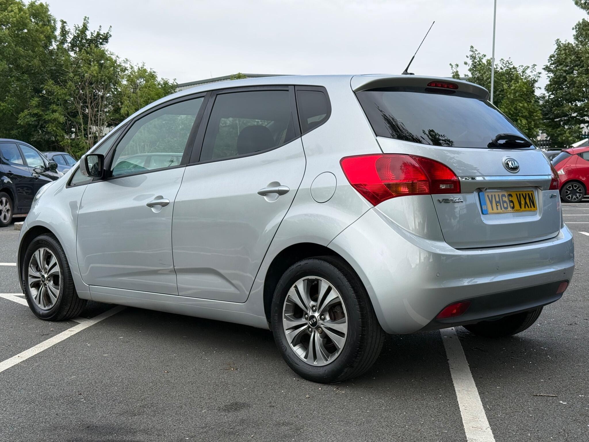 Kia Venga - Image 5