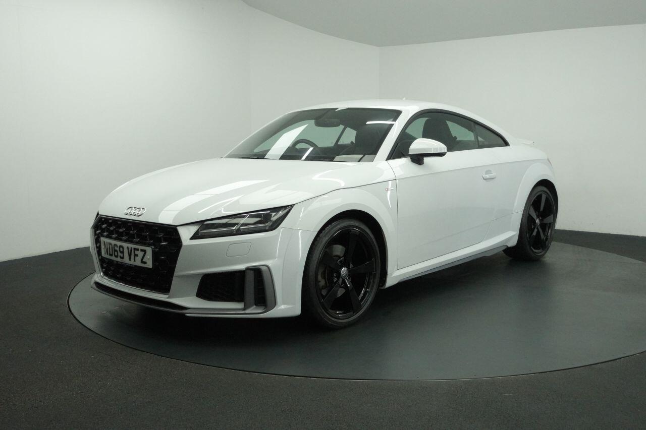 Audi TT - Image 11