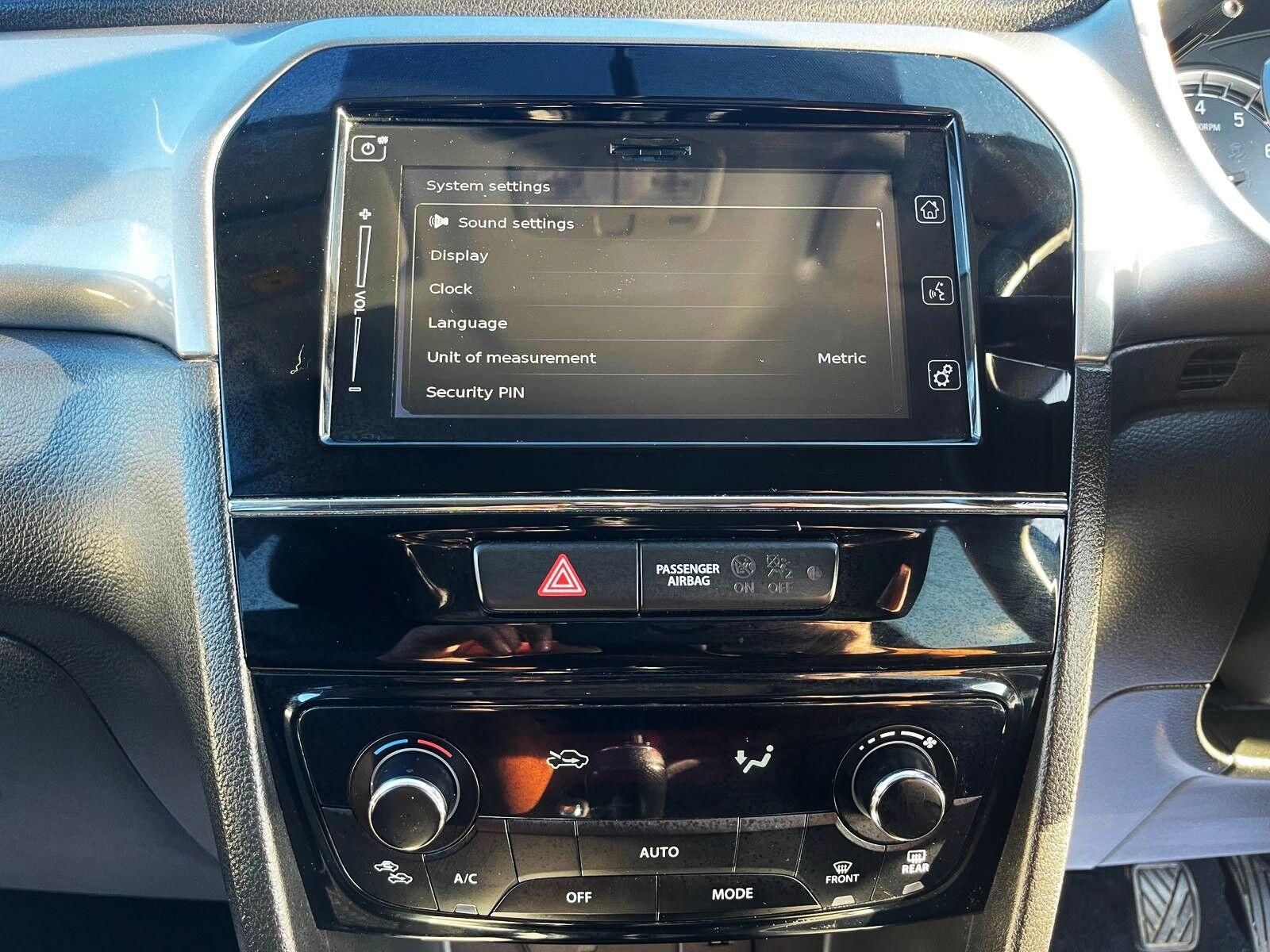 Suzuki Vitara - Image 36