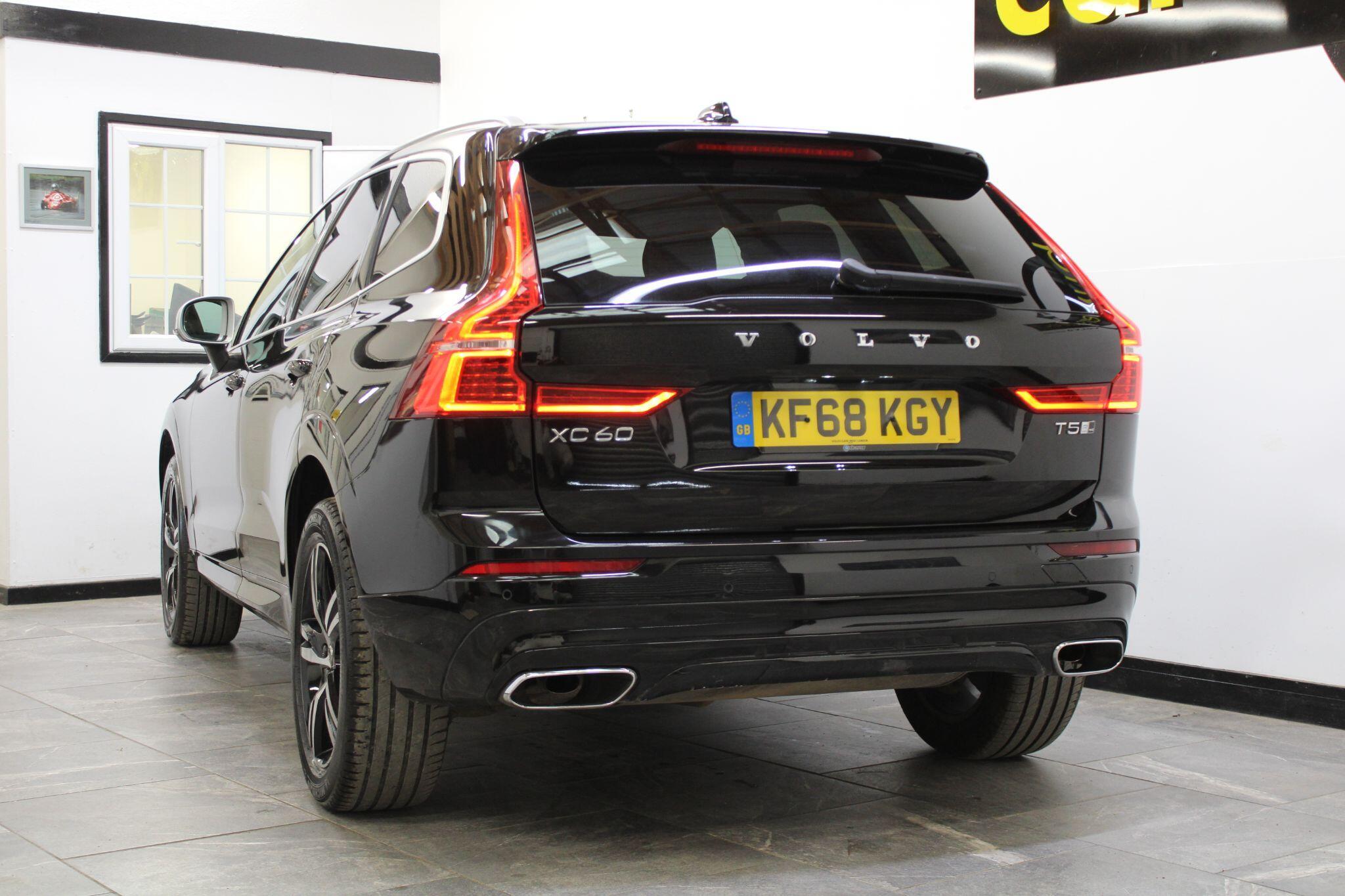 Volvo XC60 - Image 18
