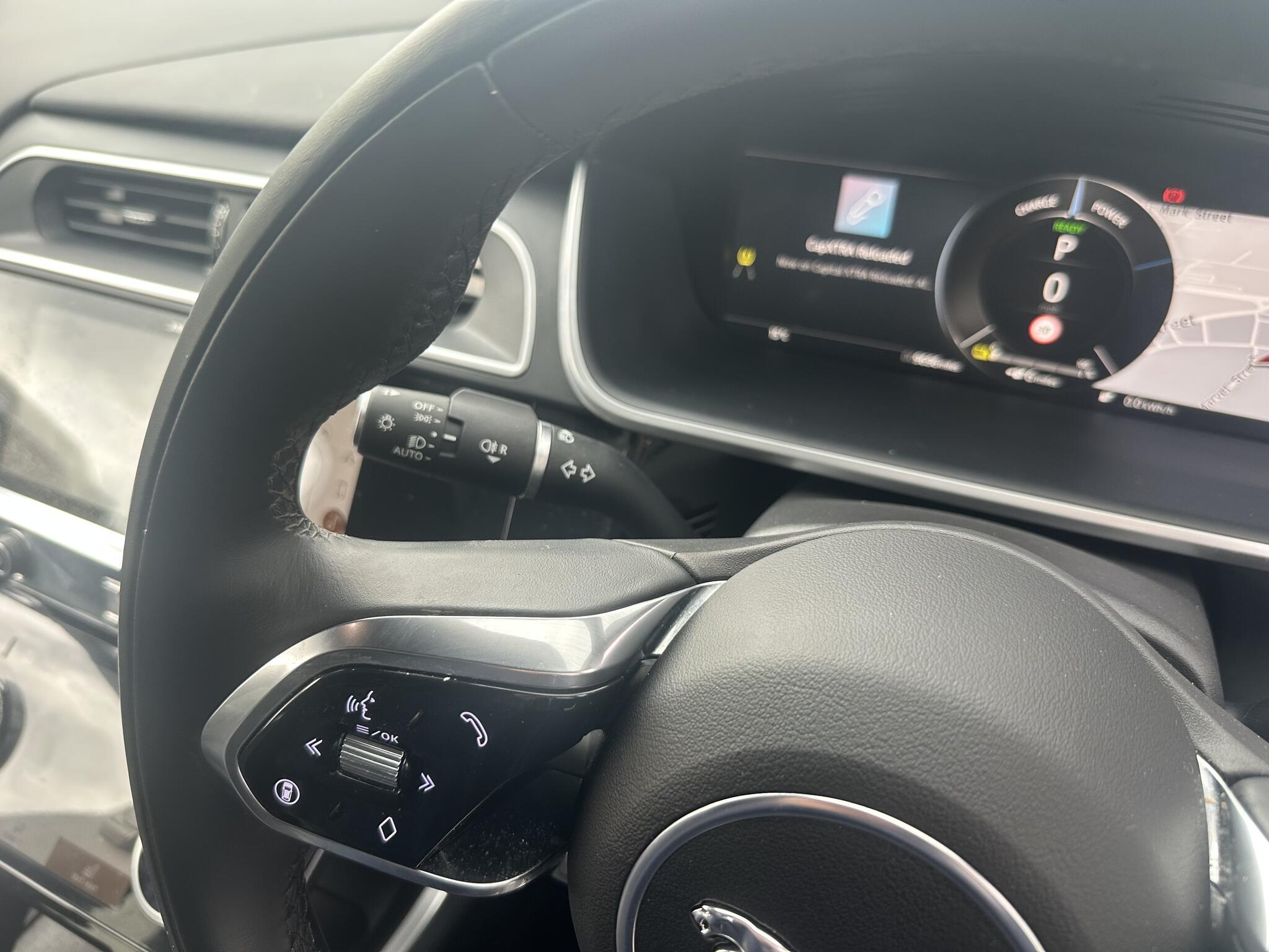 Jaguar I-Pace - Image 8