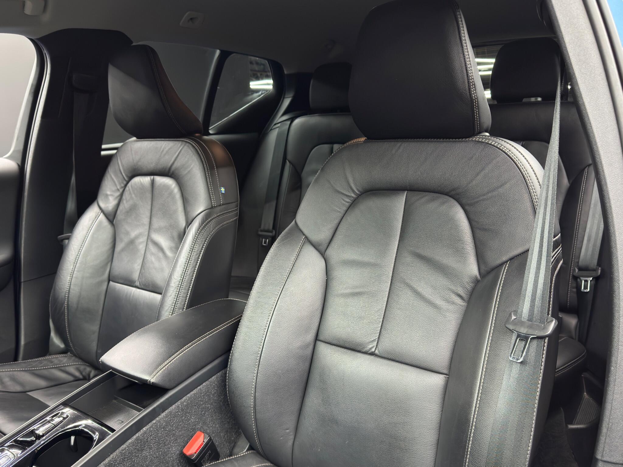 Volvo XC40 - Image 14