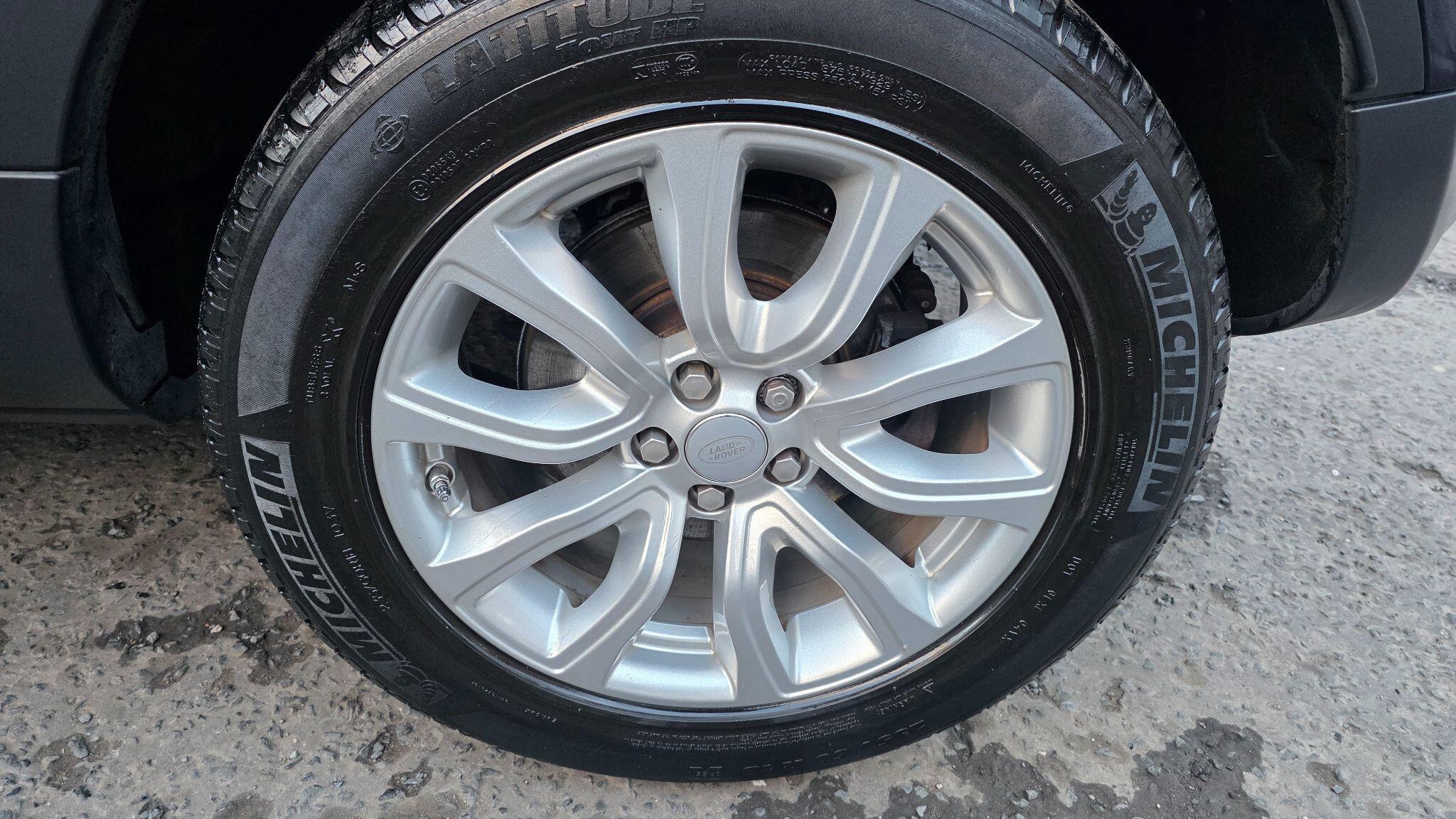 Land Rover Range Rover Evoque - Image 46