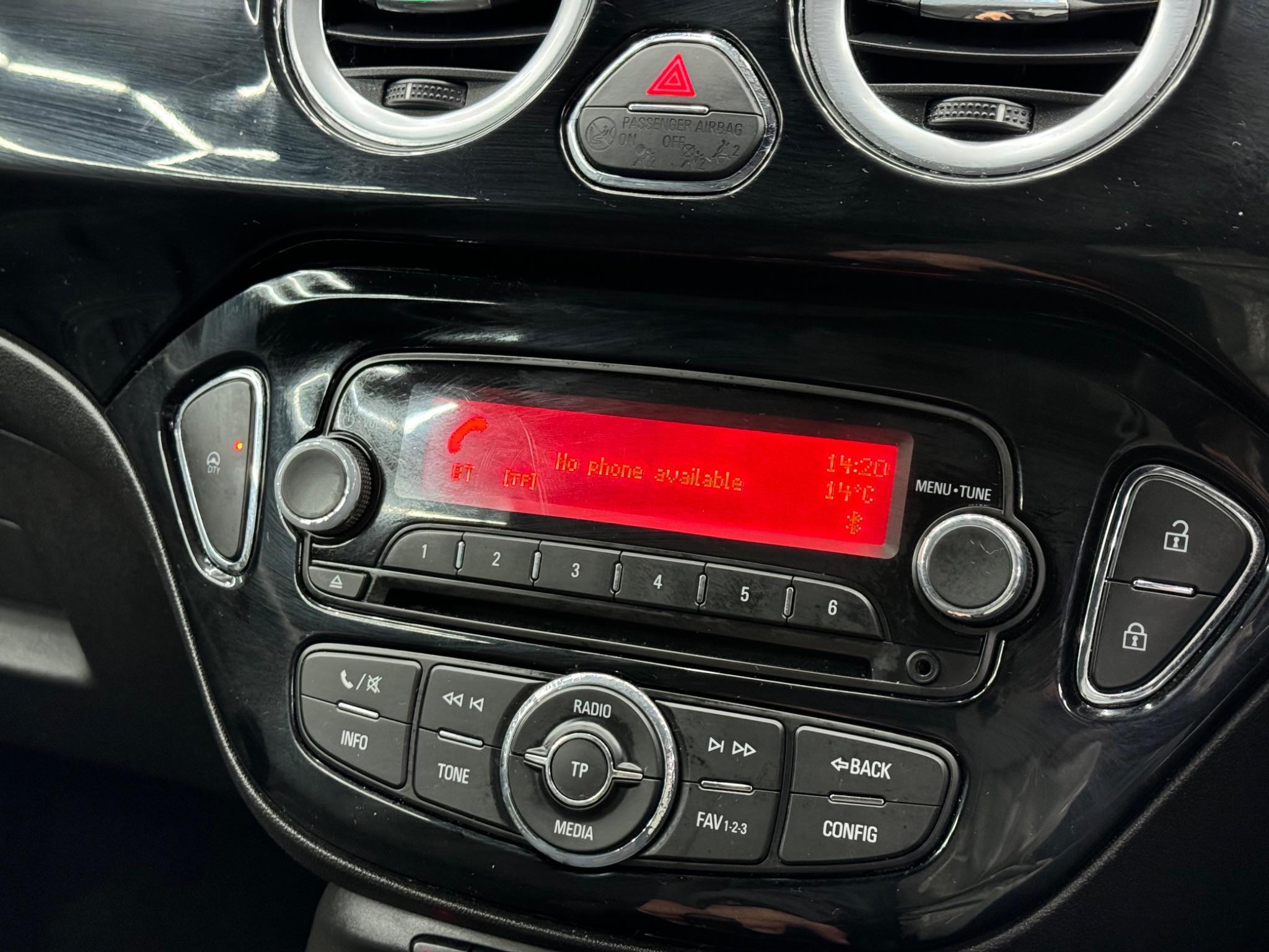 Vauxhall ADAM - Image 28