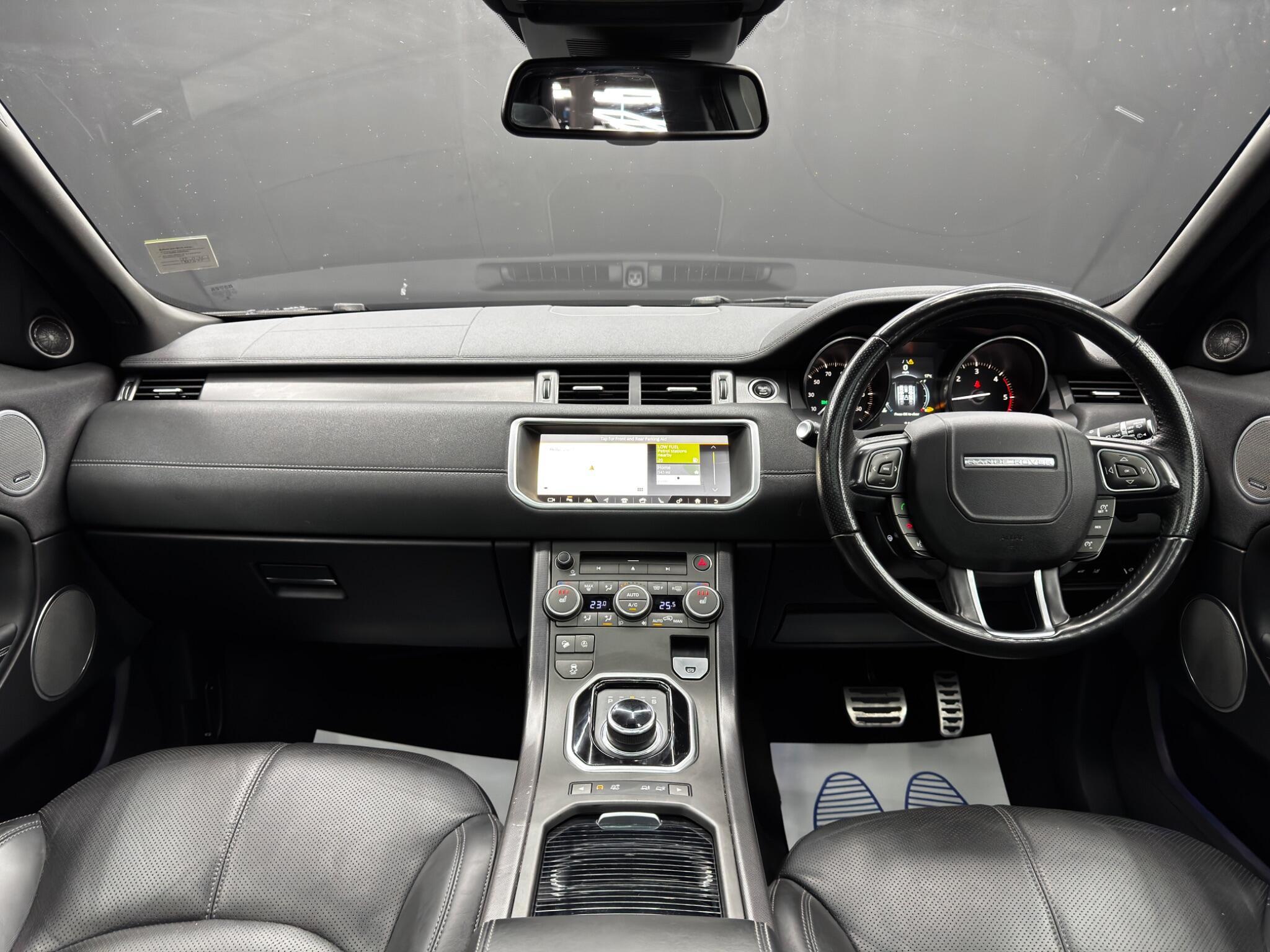 Land Rover Range Rover Evoque - Image 10