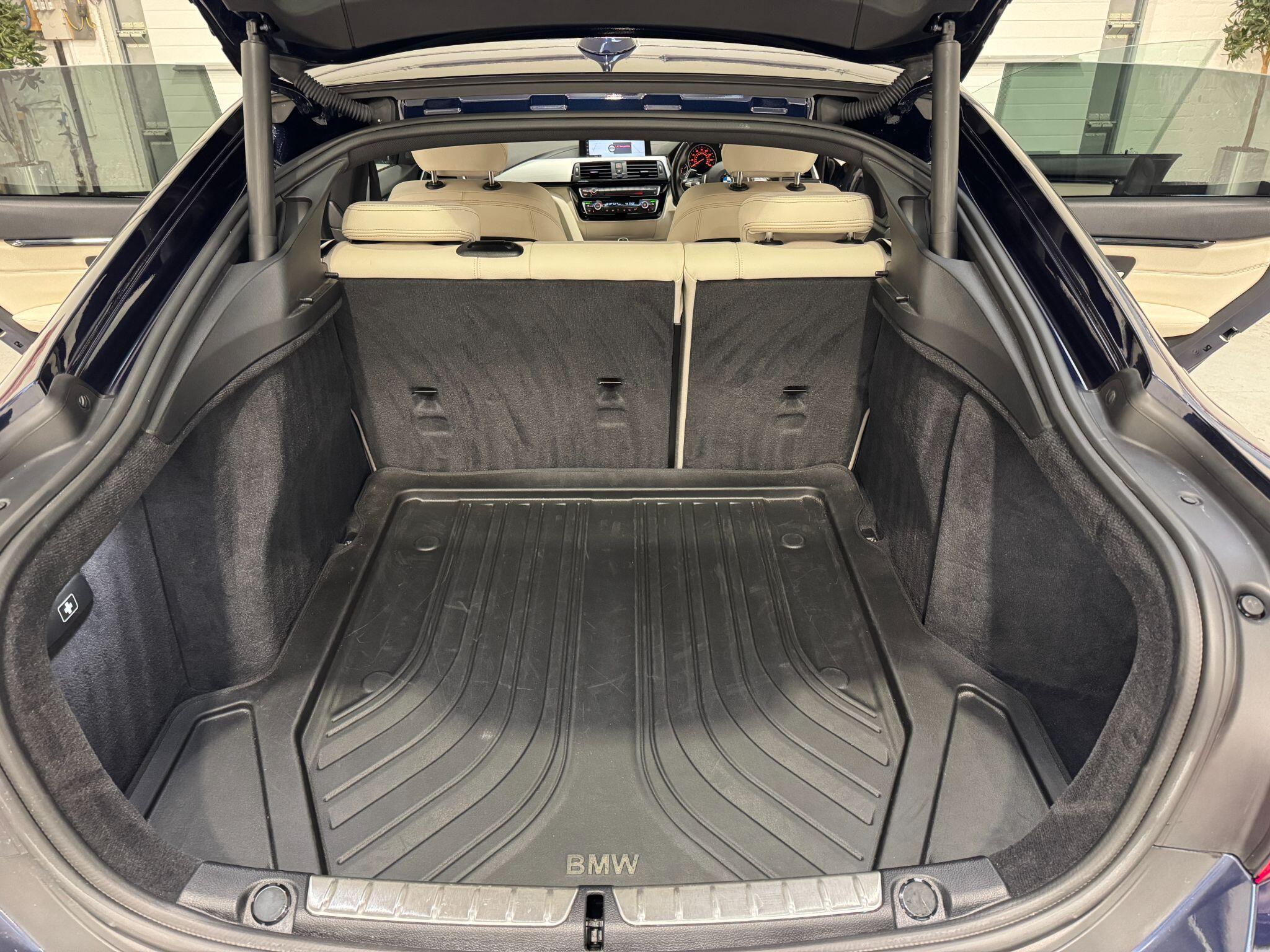 BMW 4 SERIES GRAN COUPE - Image 40