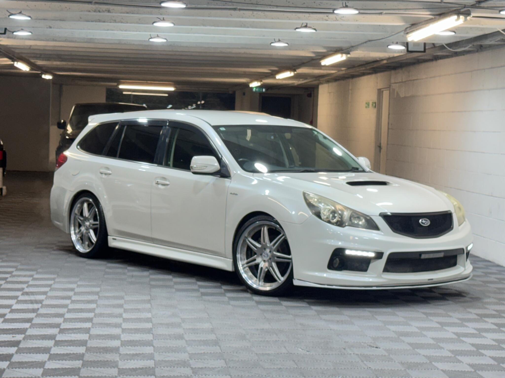 Subaru Legacy - Image 7