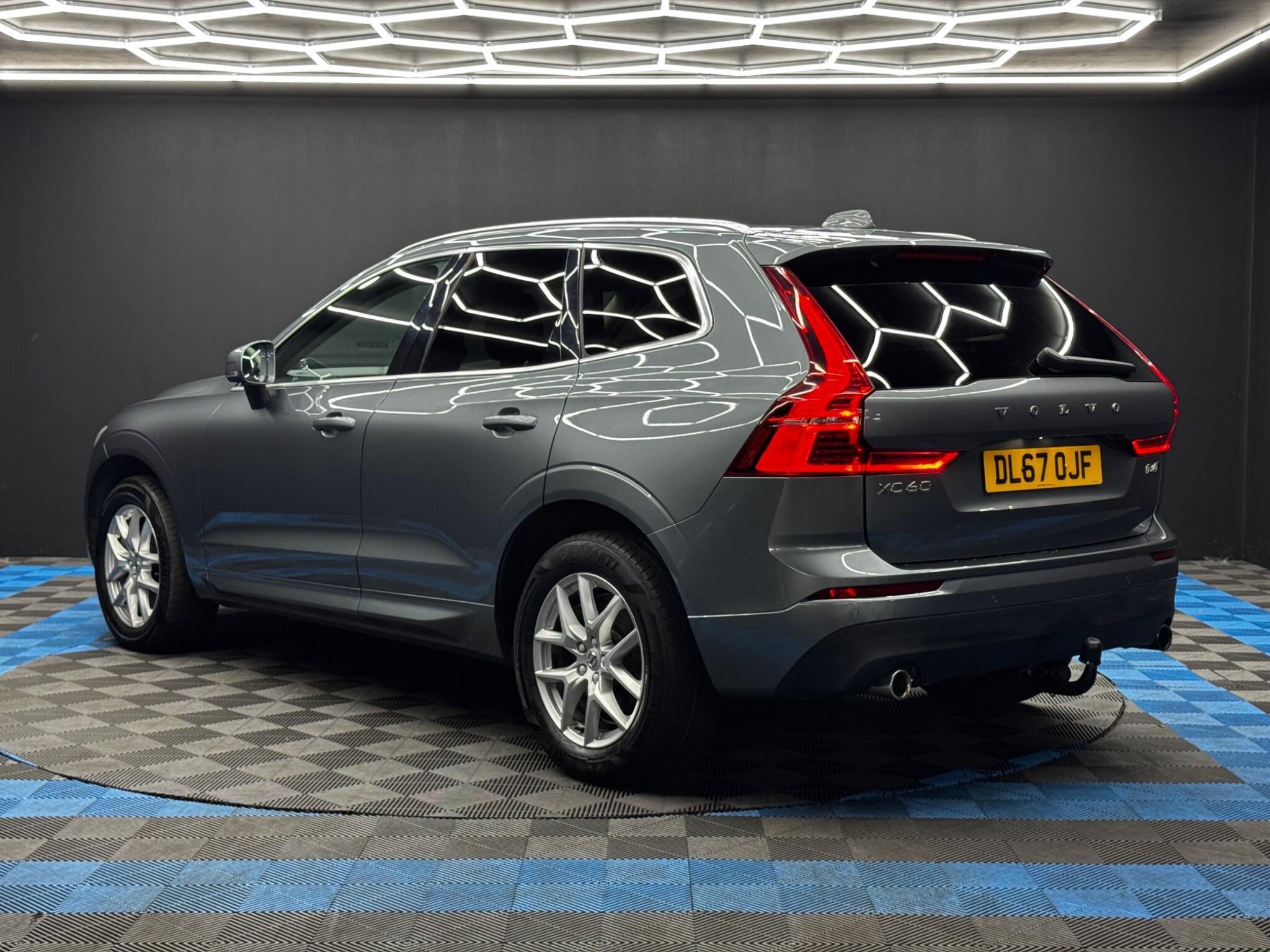 Volvo XC60 - Image 7