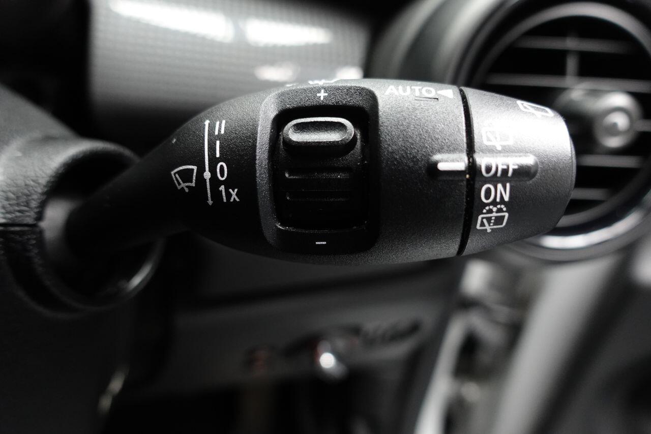 MINI Hatch - Image 29