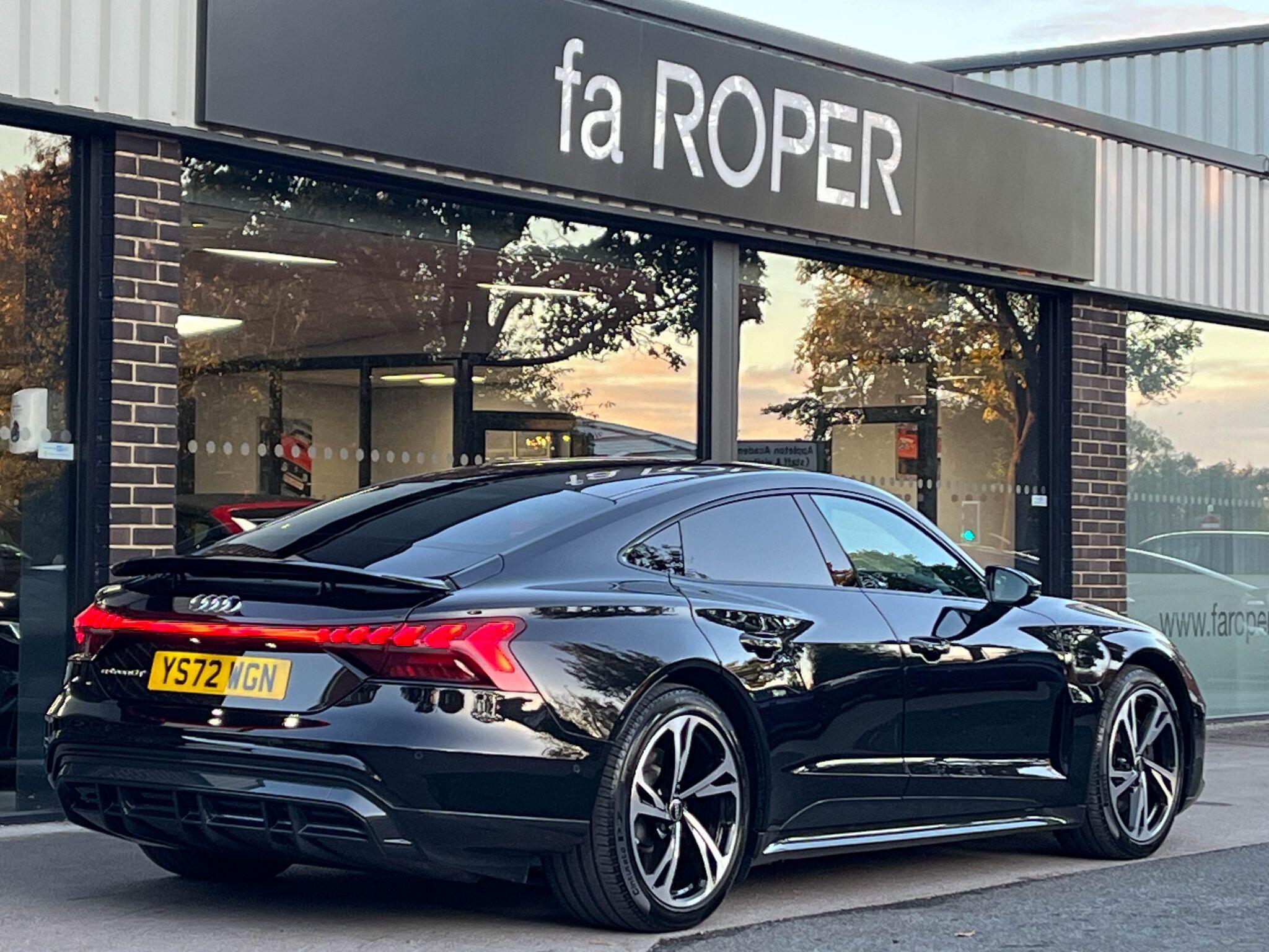 Audi E-Tron GT - Image 19