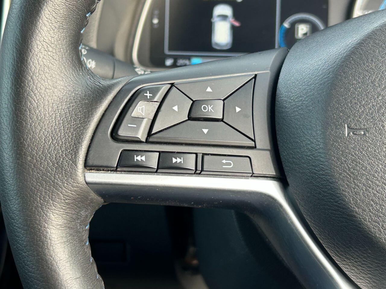 Nissan Leaf - Image 21