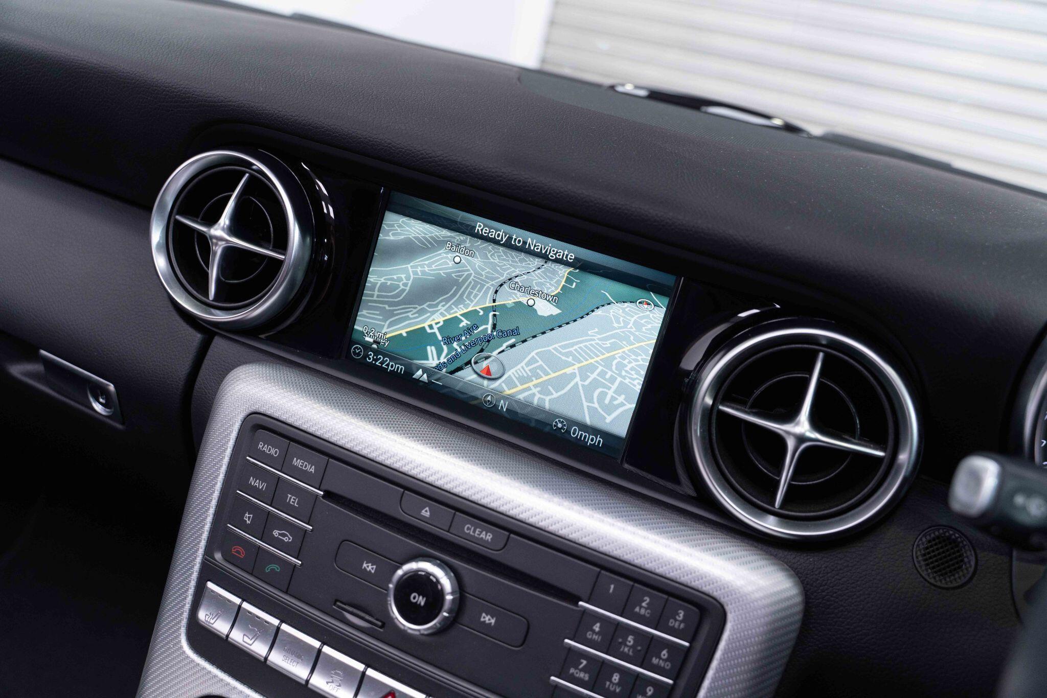 Mercedes SLC - Image 24