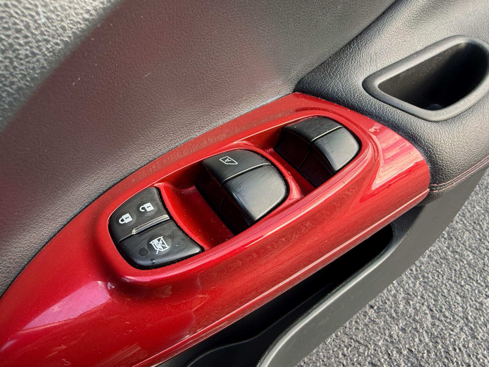 Nissan Juke - Image 55