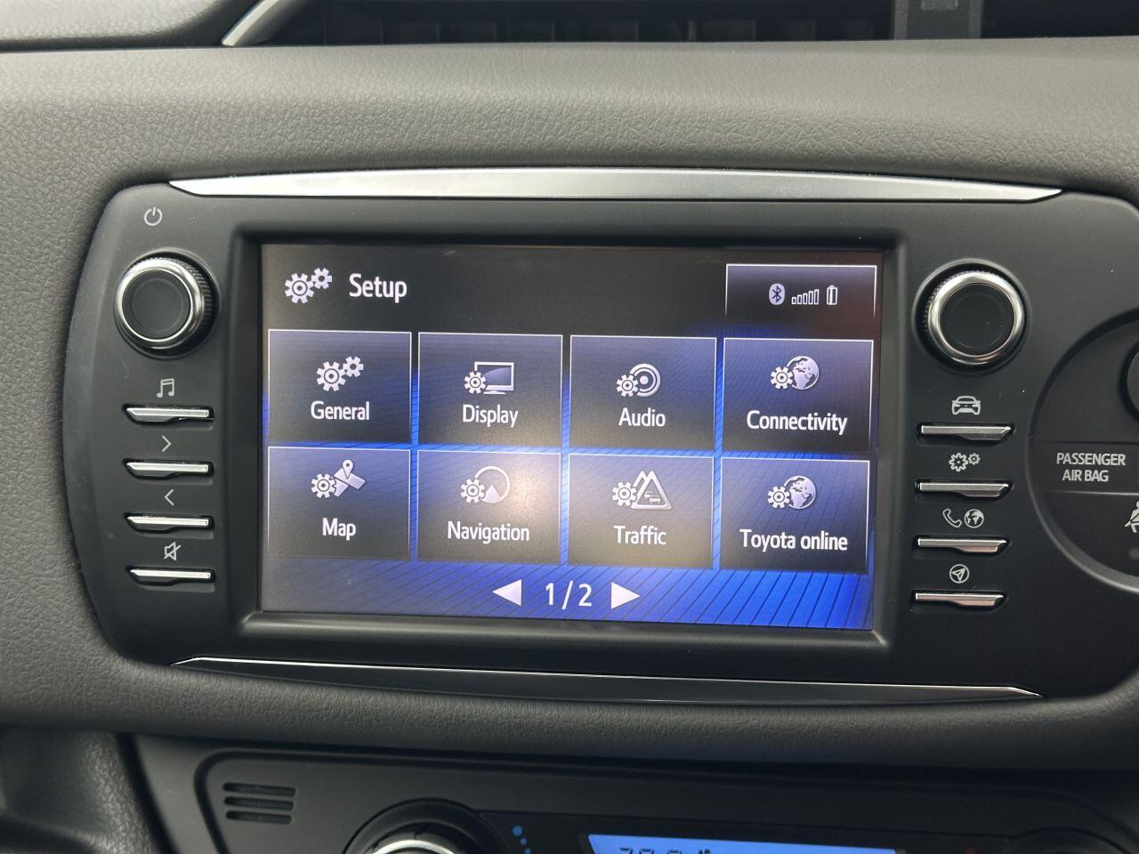 Toyota Yaris - Image 31