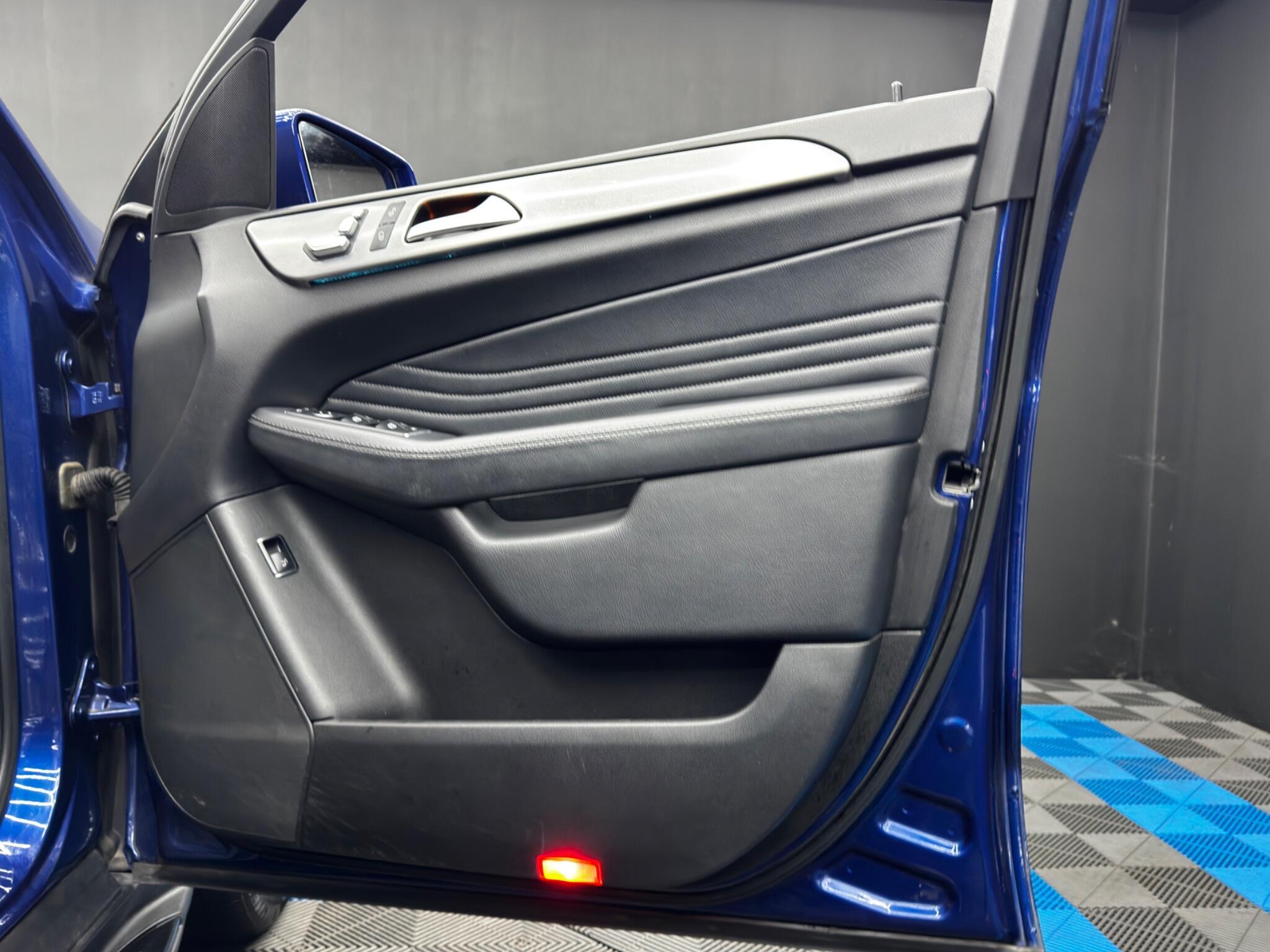 Mercedes GLE - Image 40