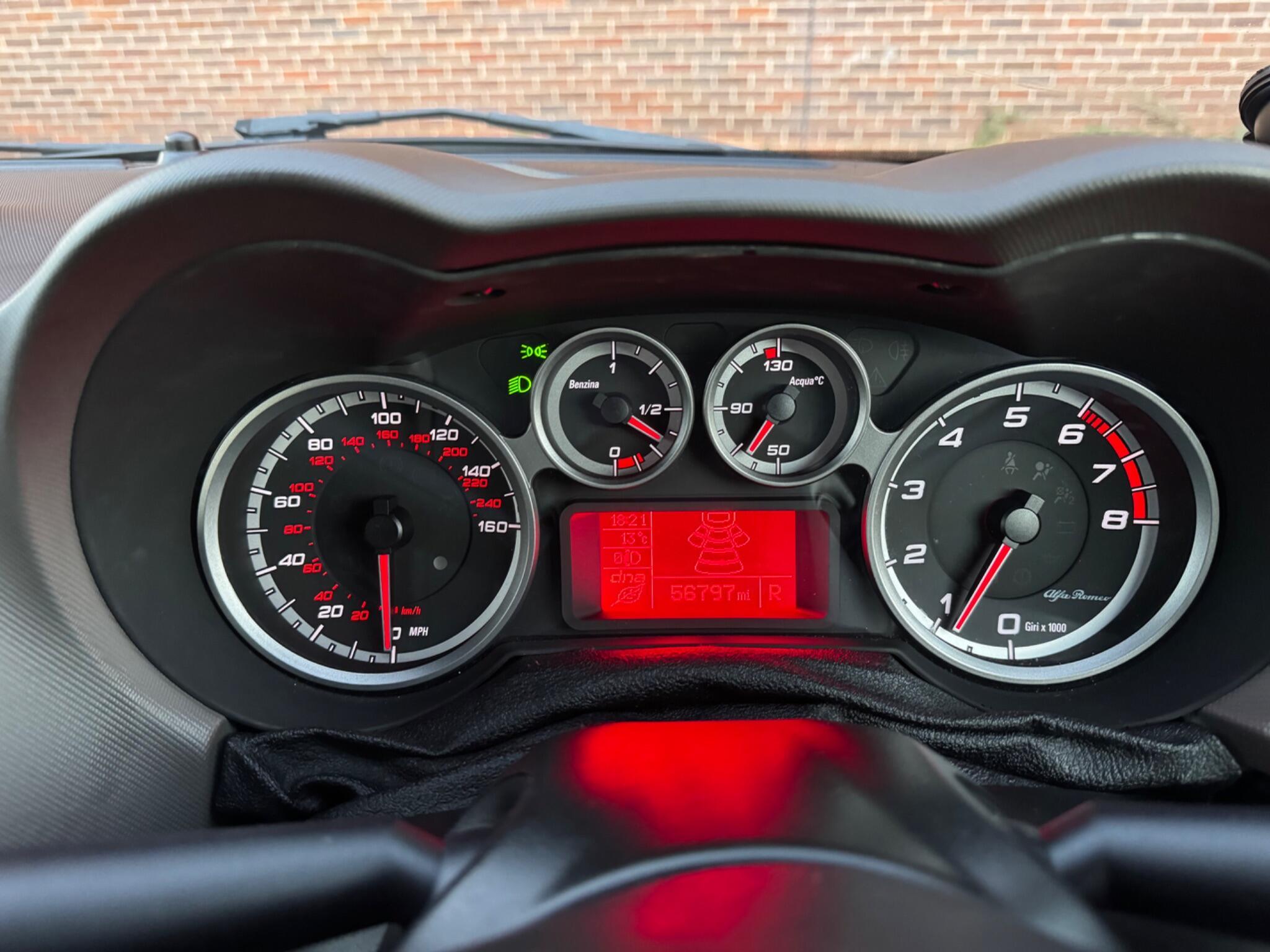 Alfa Romeo MiTo - Image 10