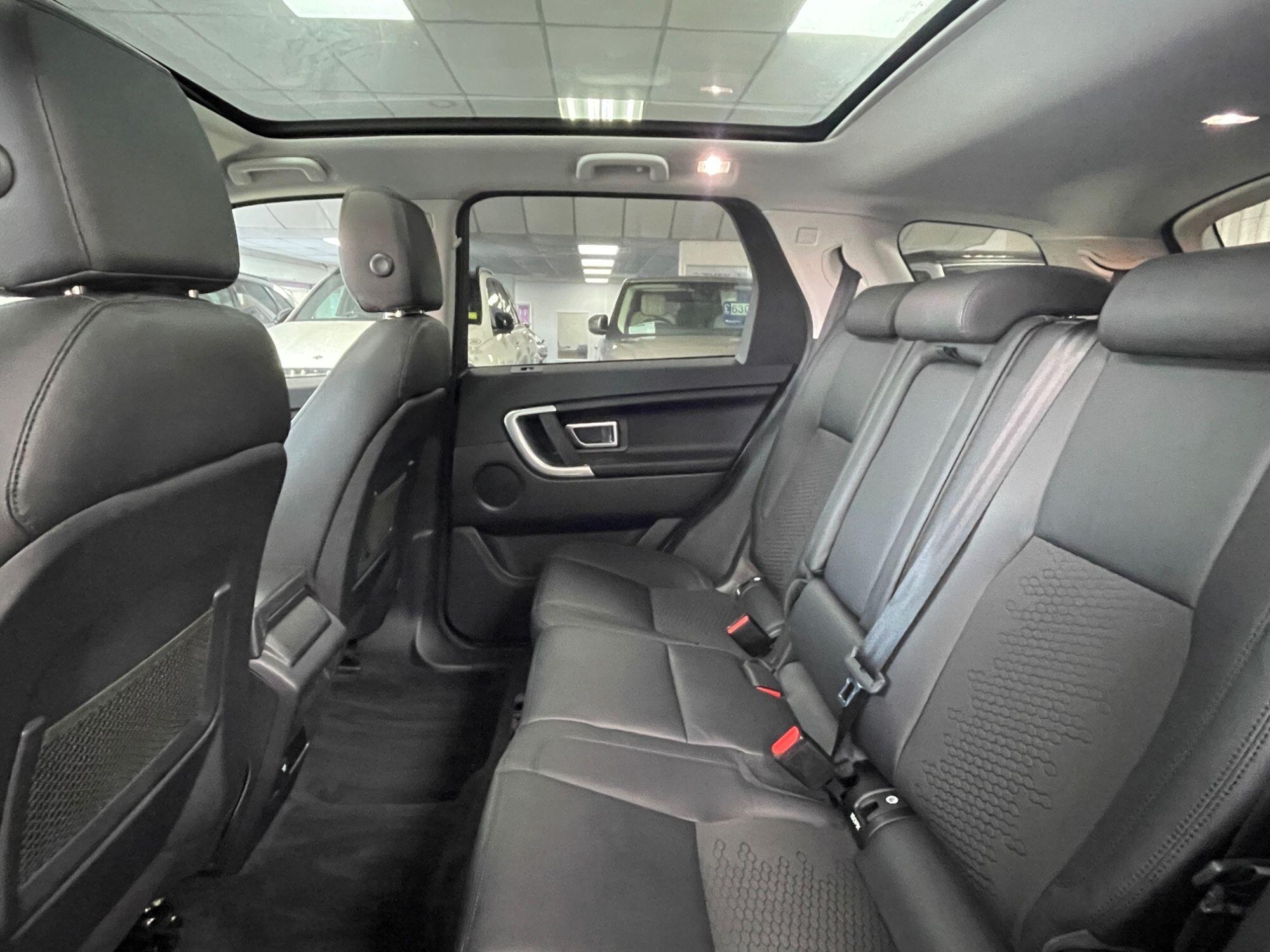 Land Rover DISCOVERY SPORT - Image 30