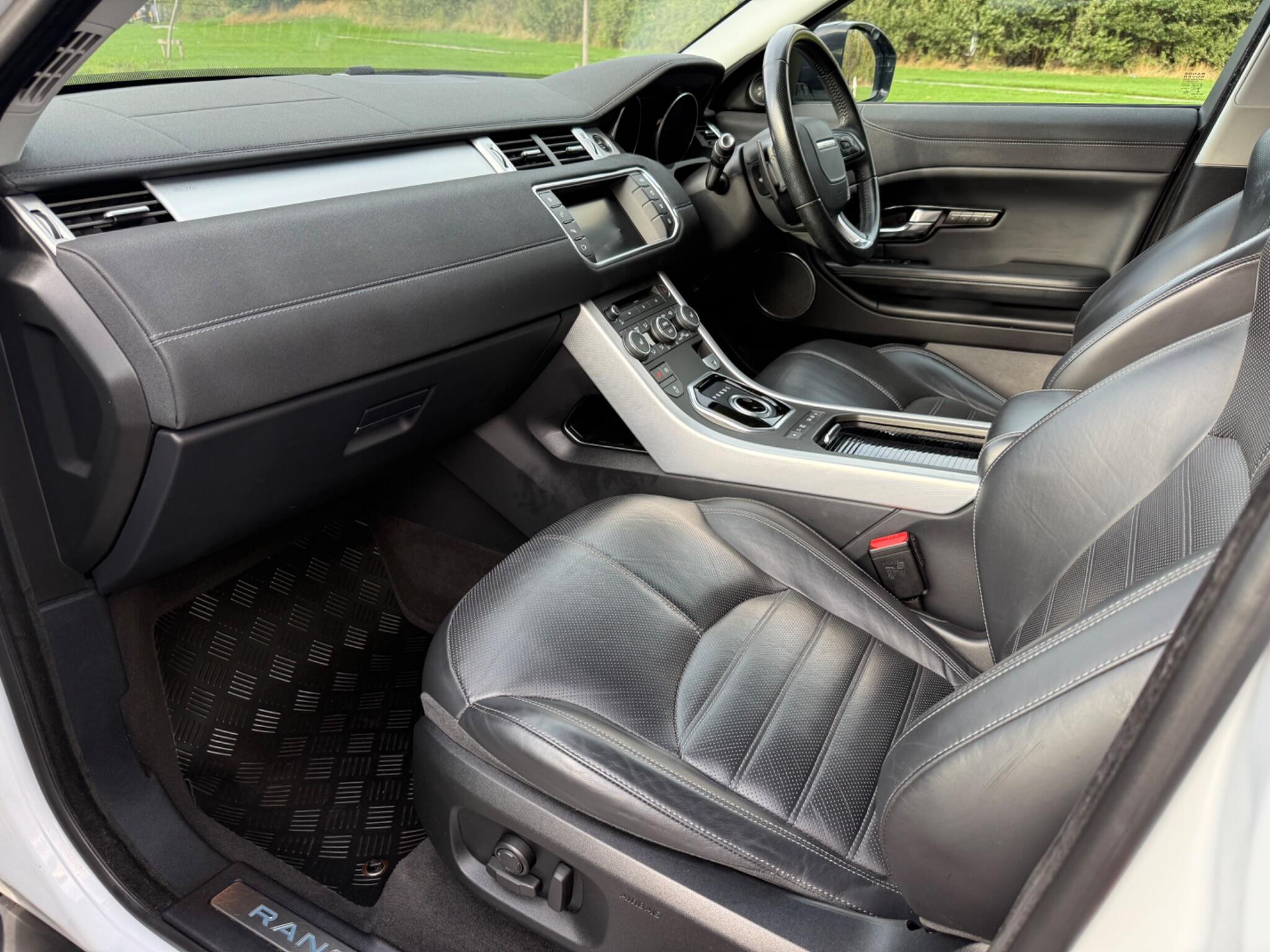Land Rover Range Rover Evoque - Image 11