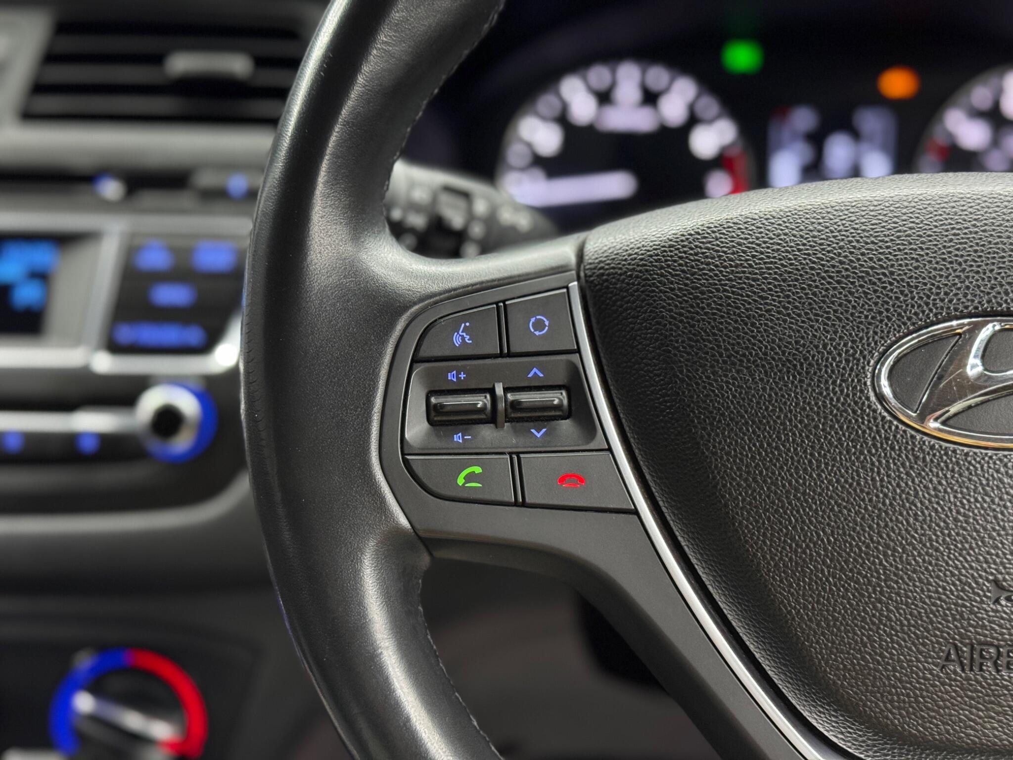 Hyundai i20 - Image 19