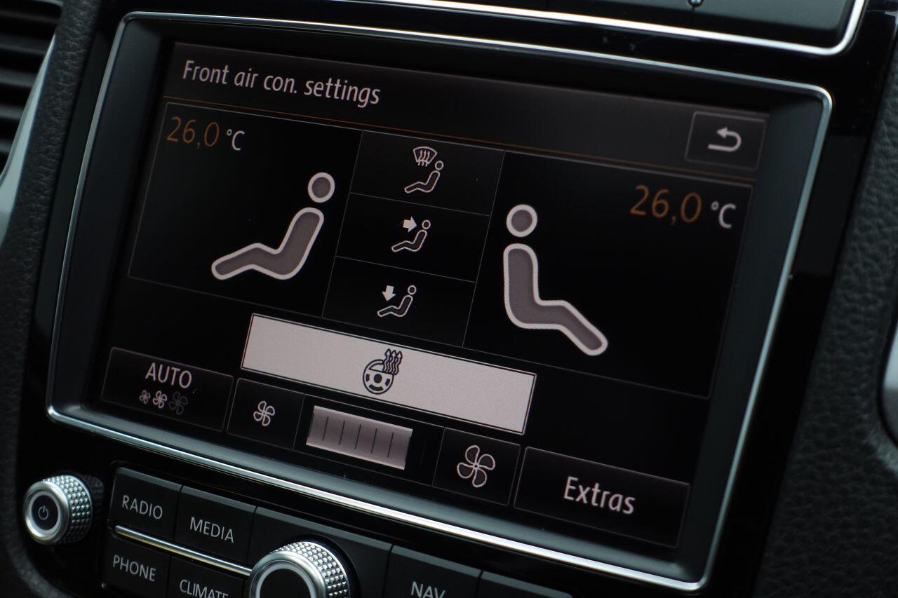 Volkswagen Touareg - Image 45