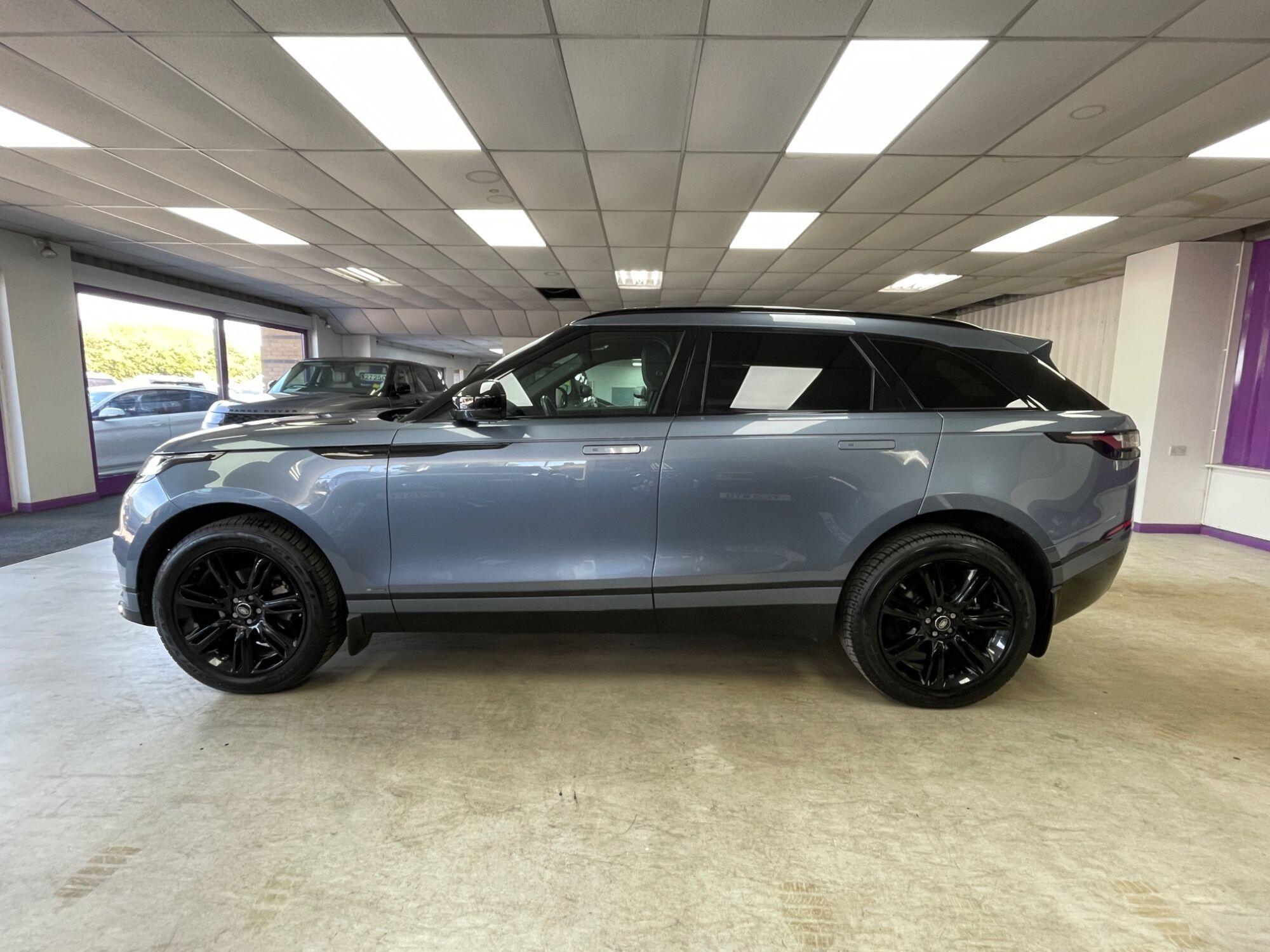 Land Rover Range Rover Velar - Image 13